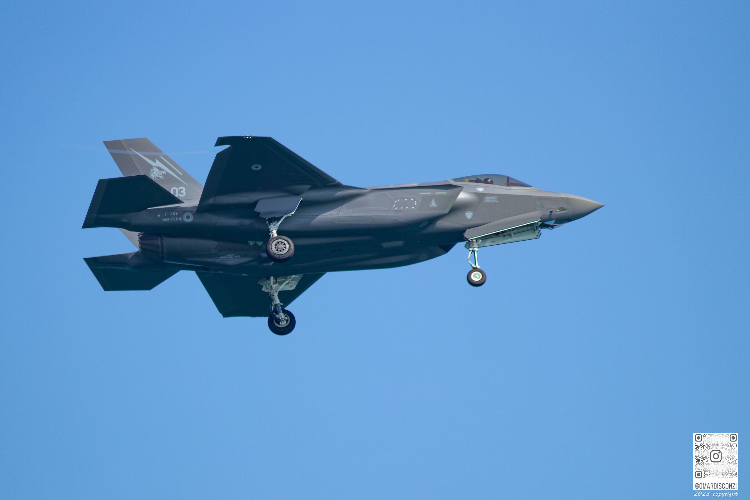 f 35