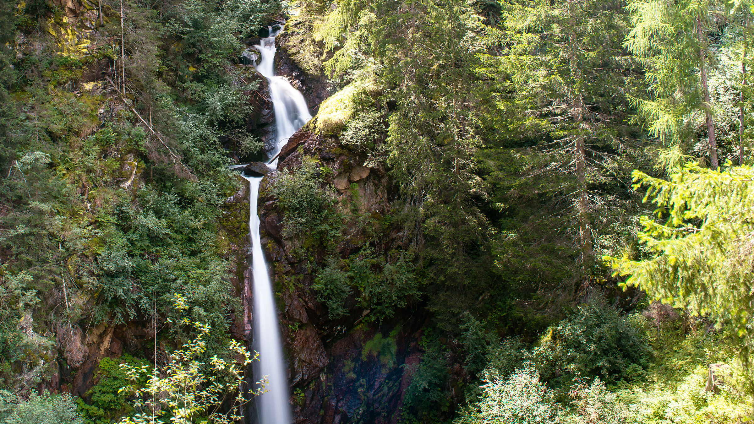 Rigaiolo Waterfall