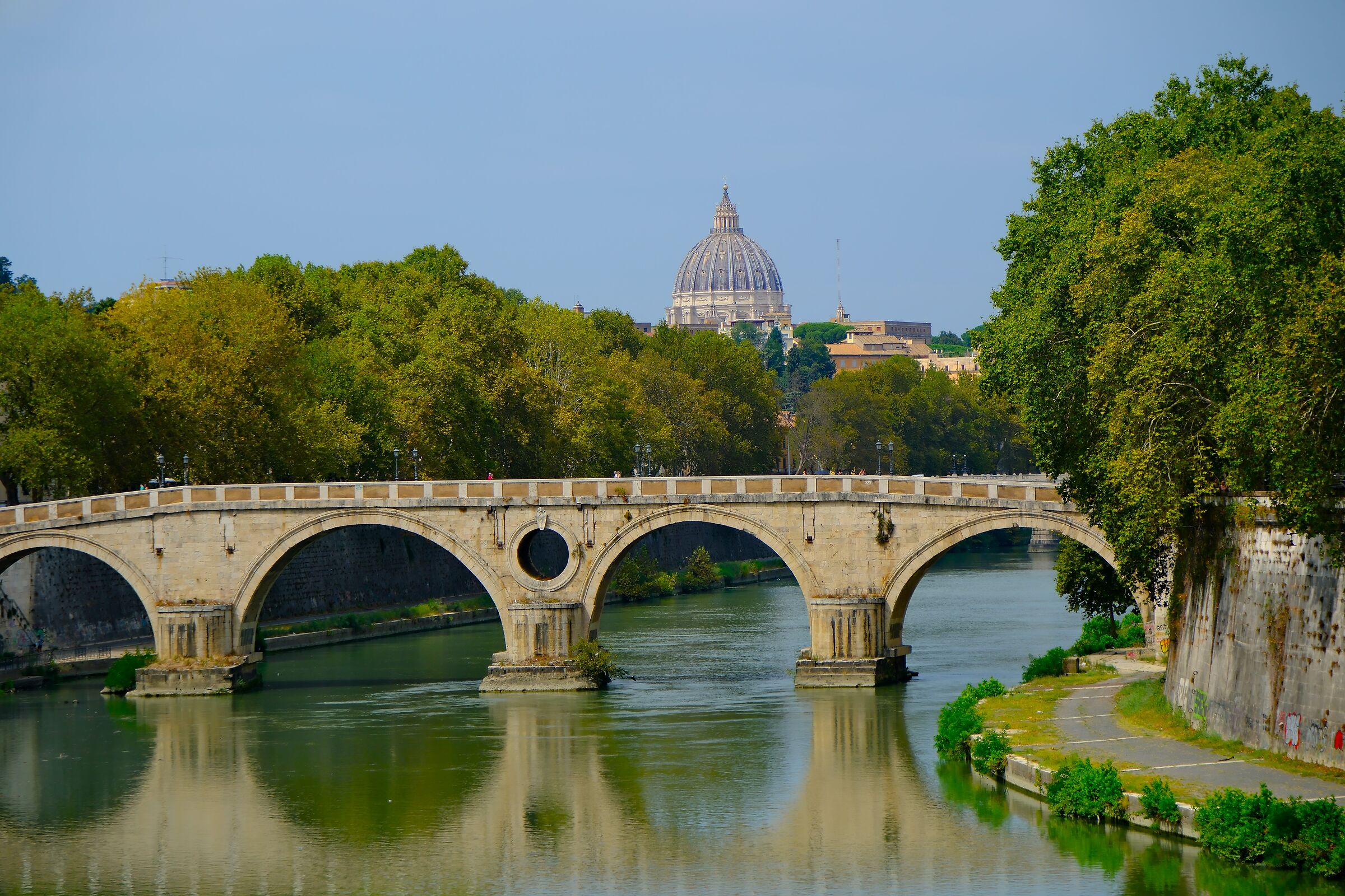 Roma - storie di strada - Ponte Sisto e San Pietro