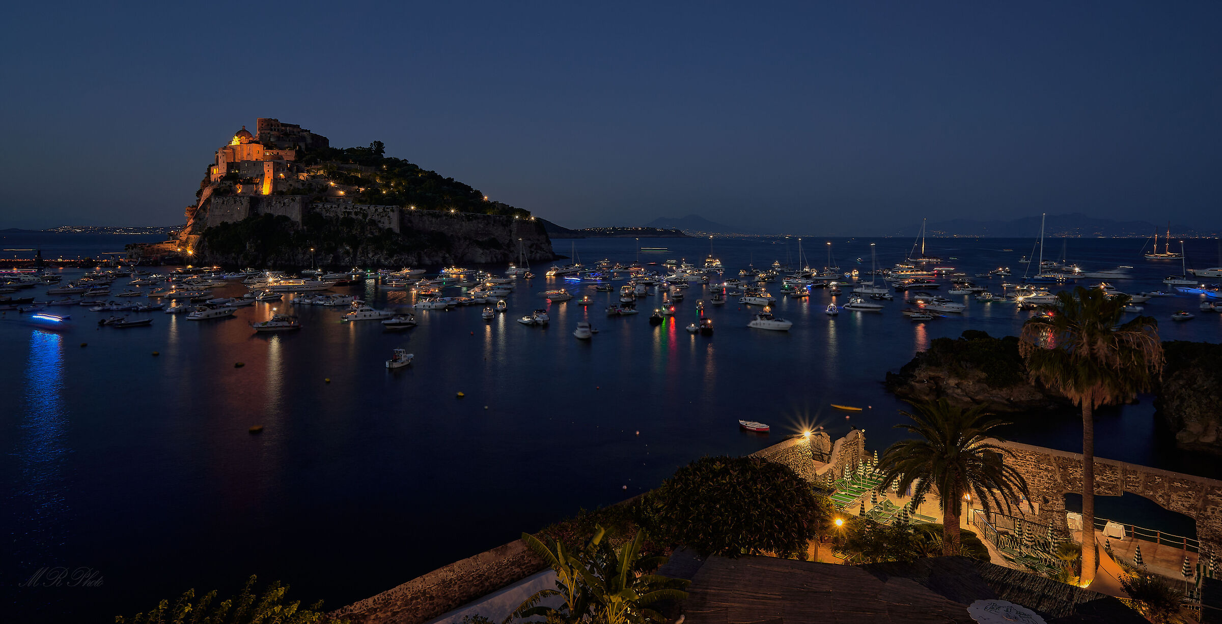 A pearl in the middle of the sea