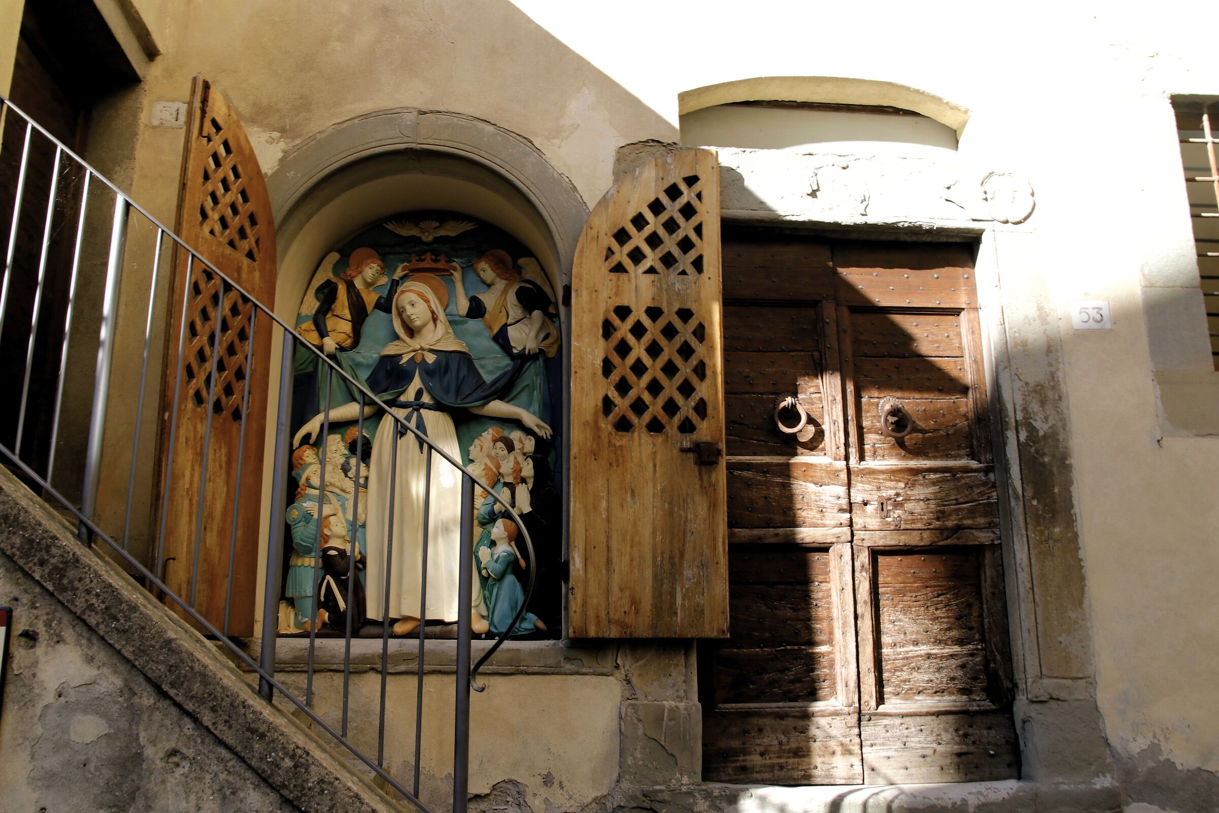 " THE PROTECTOR OF THE HOUSE "