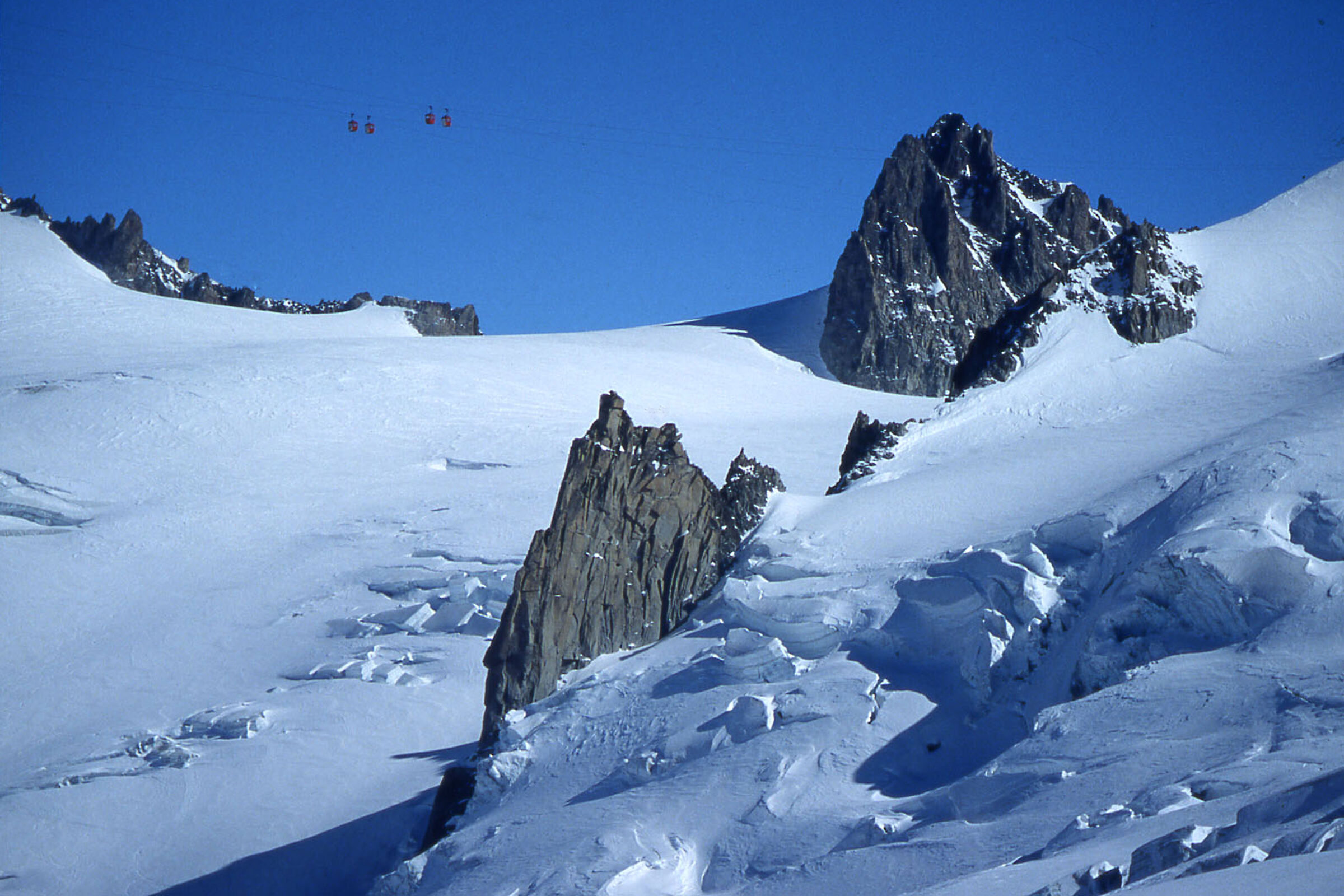 collegamento tra italia e francia tramite funivia