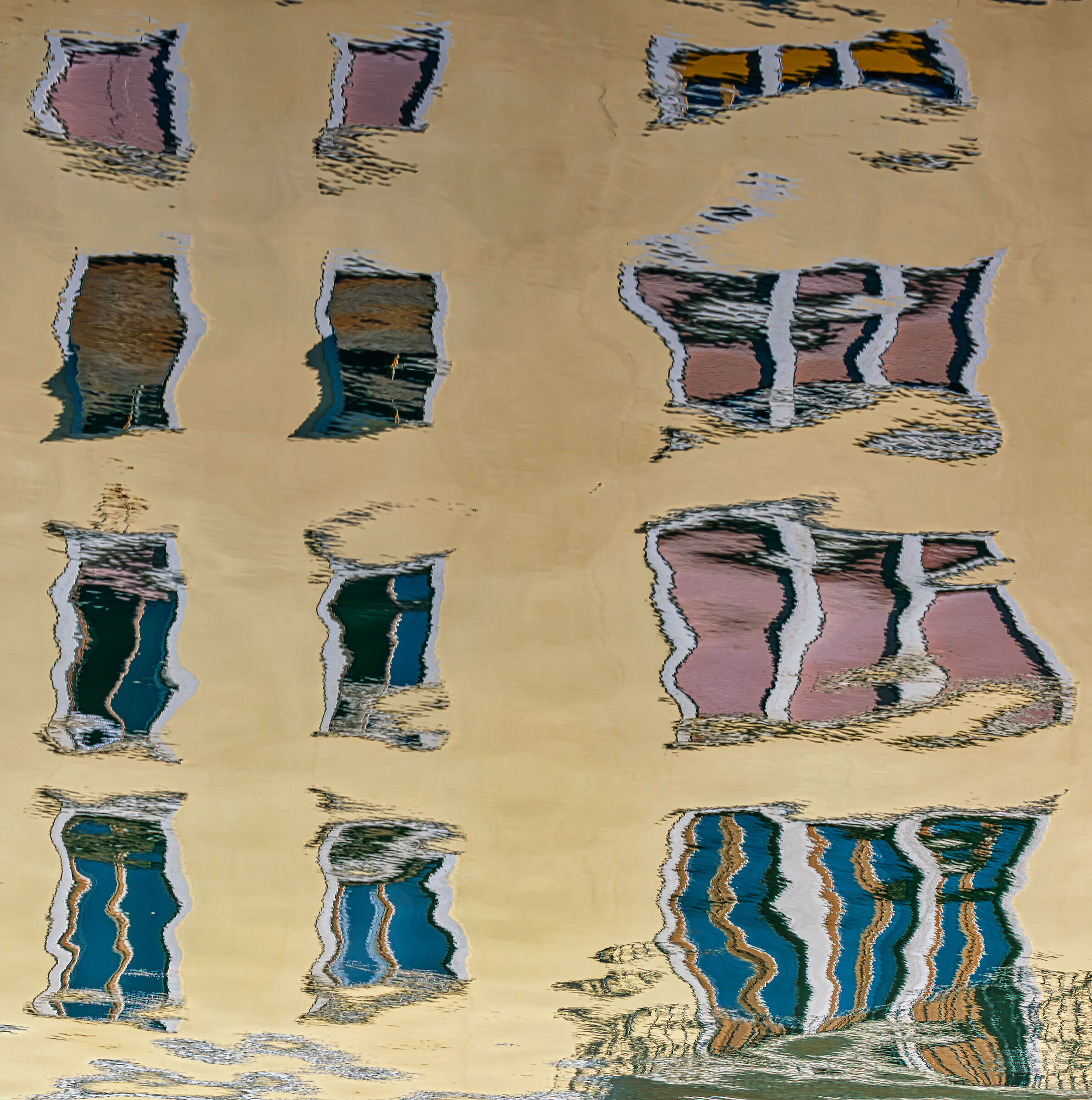 Aquatic condominium
