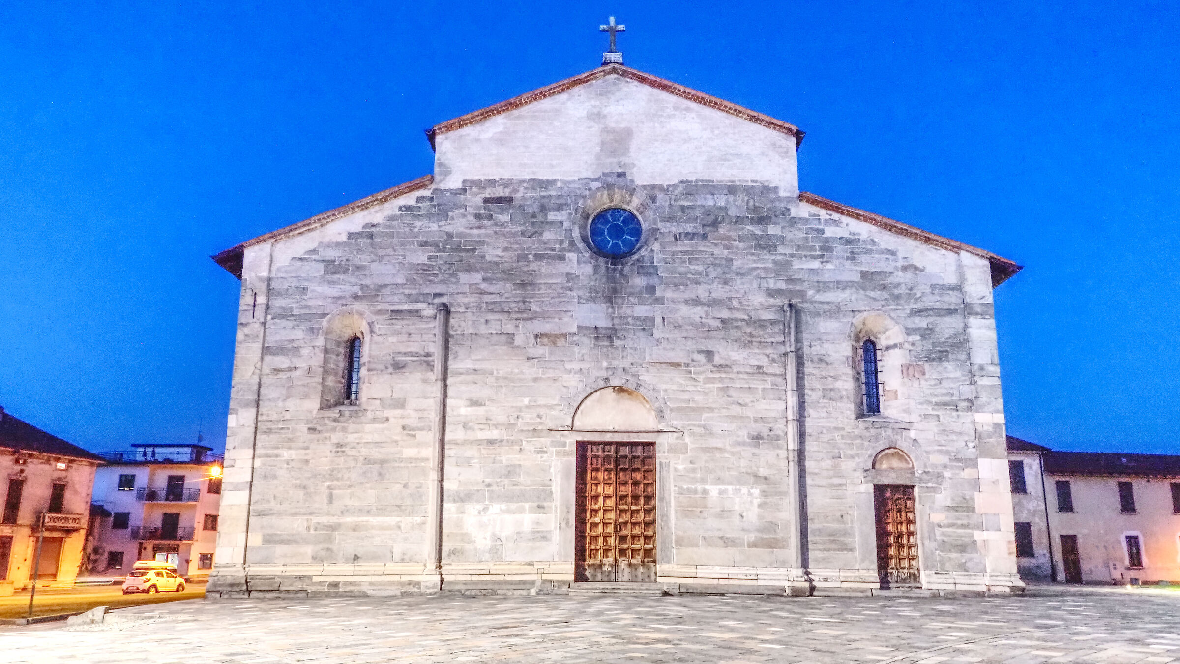 Antica chiesa- Brebbia  -Varese.