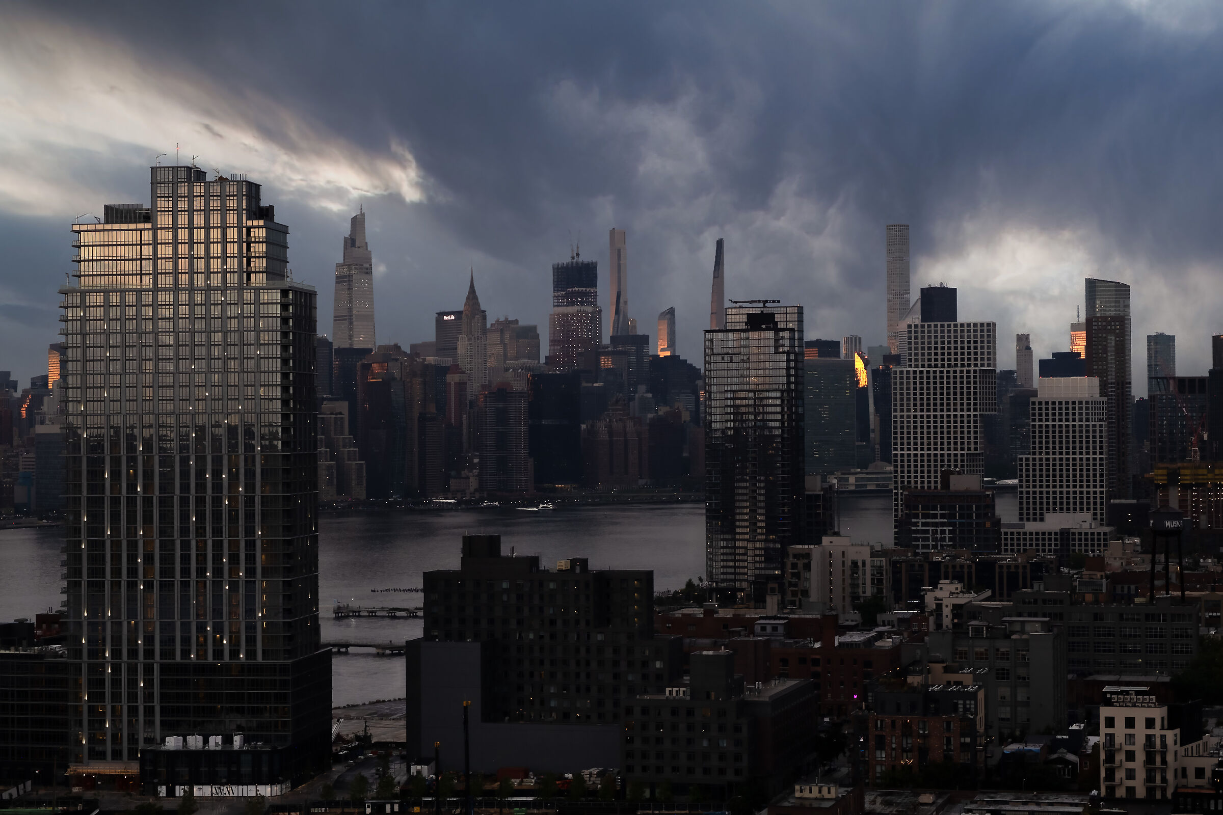 Last lights in New York
