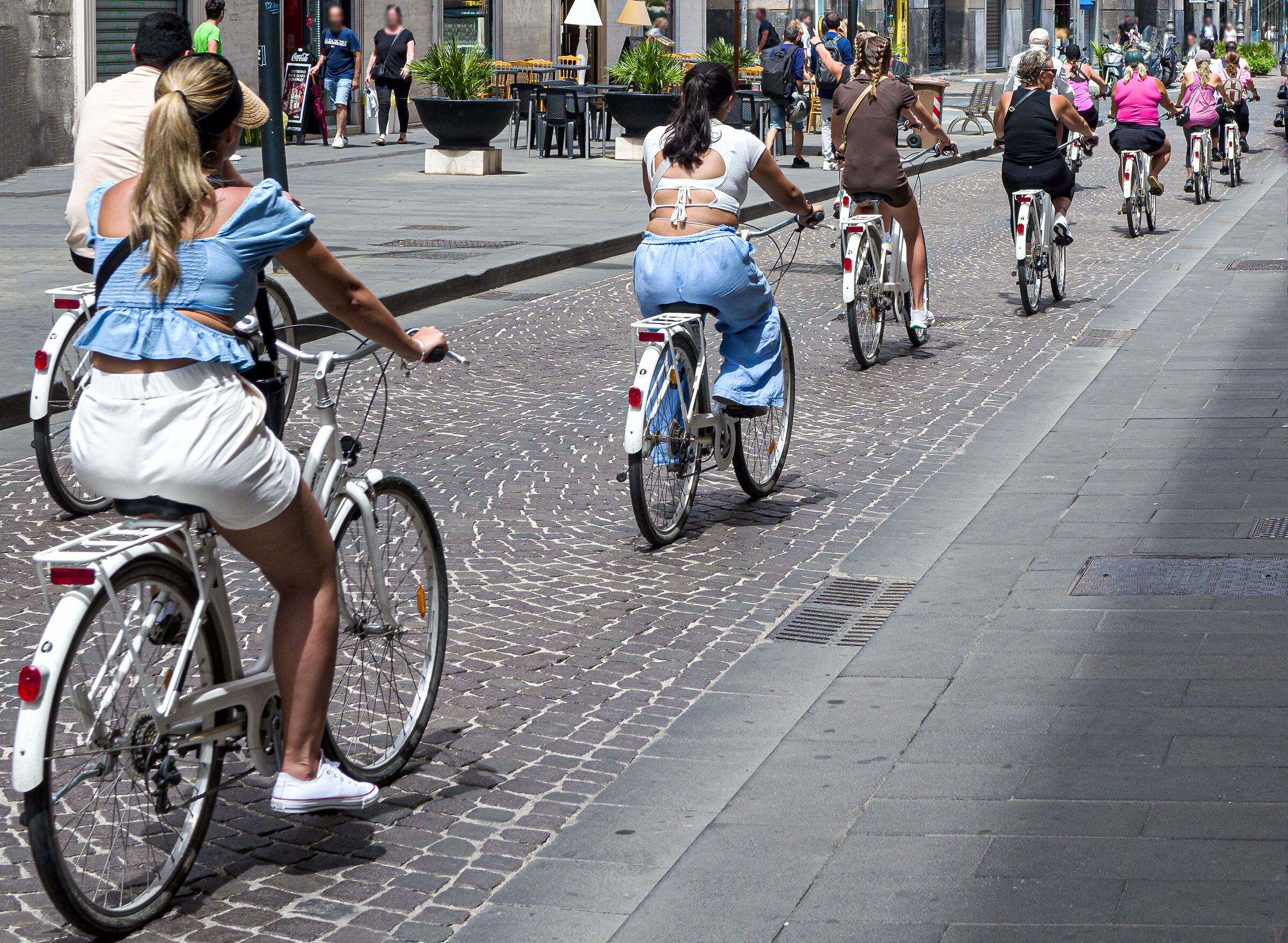 Ruote...  che si seguono a ruota!