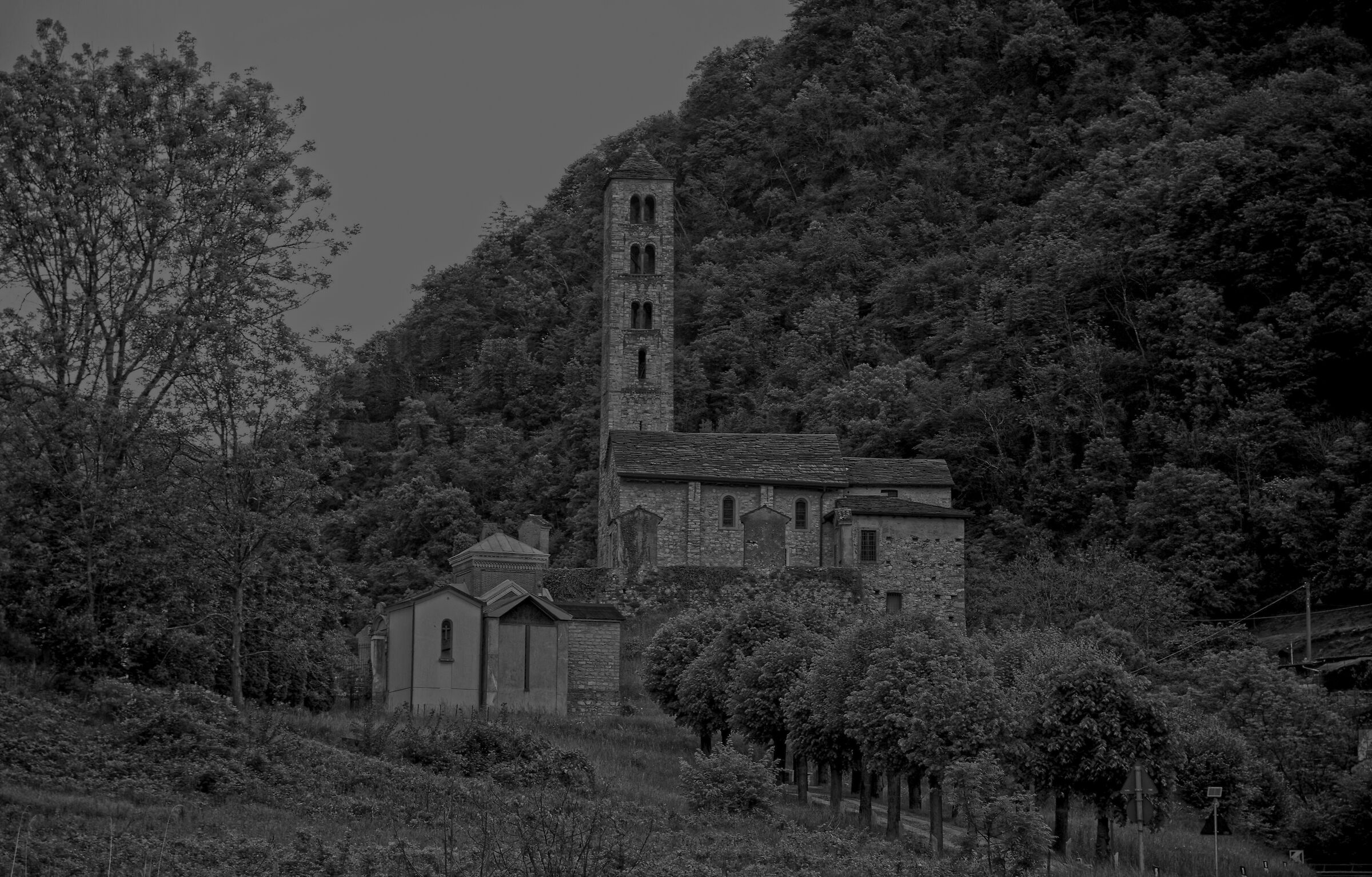 Church Lake Como