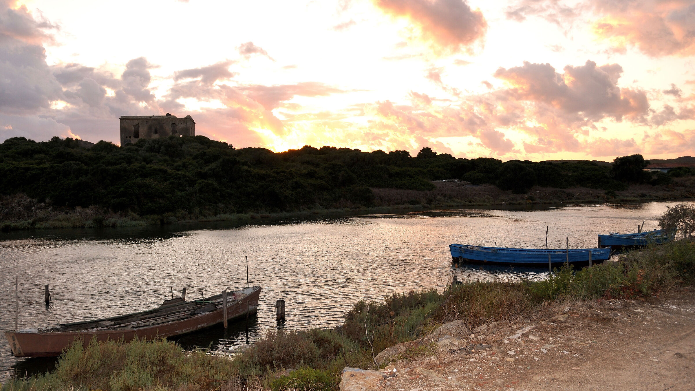 All'ombra dell'ultimo sole