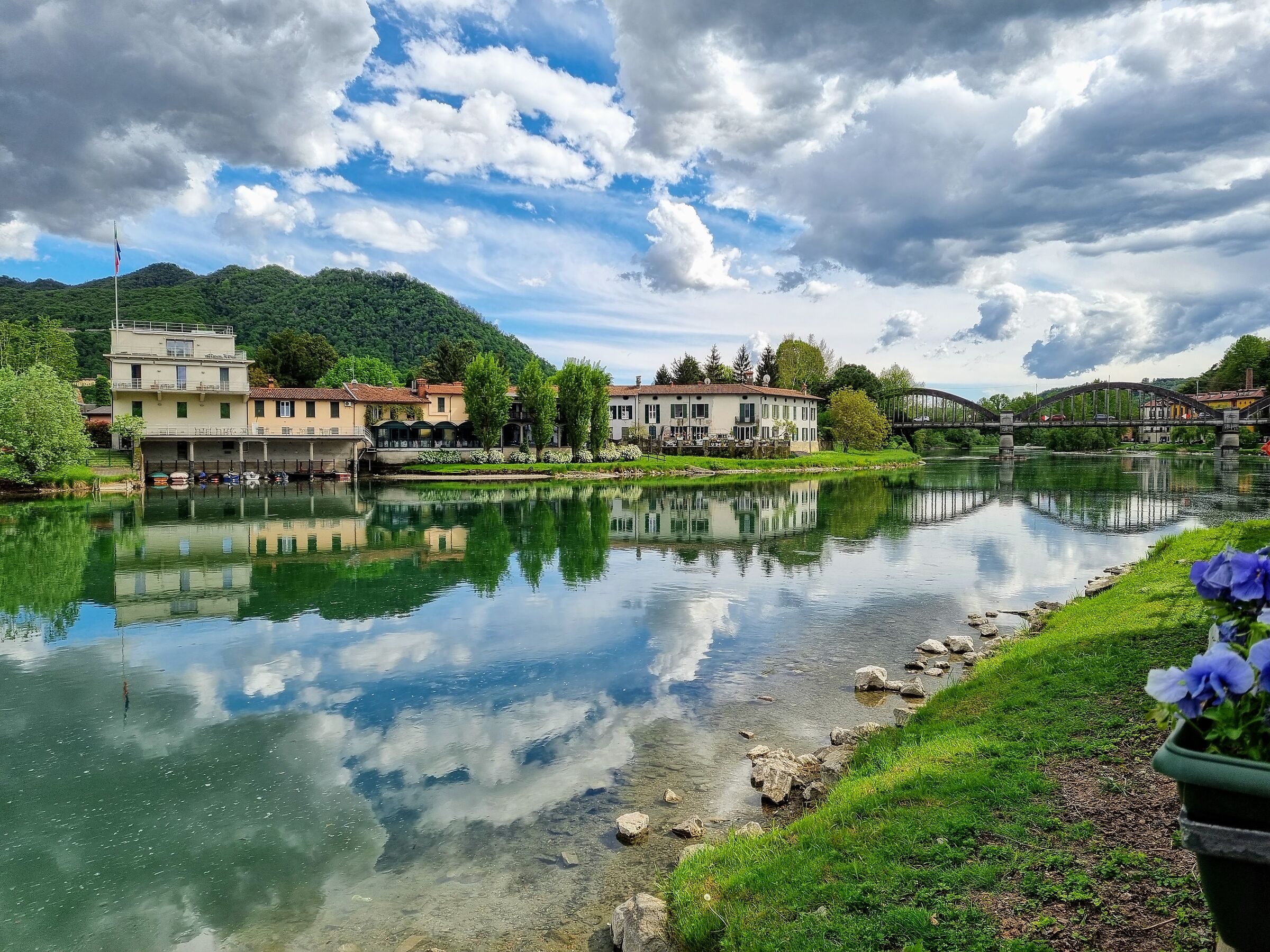 Riflessi sull'Adda
