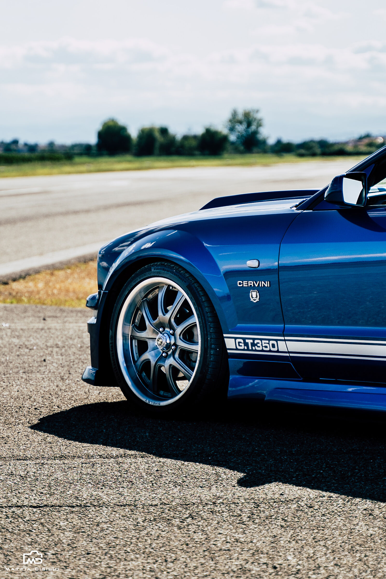 Mustang Cervini Side
