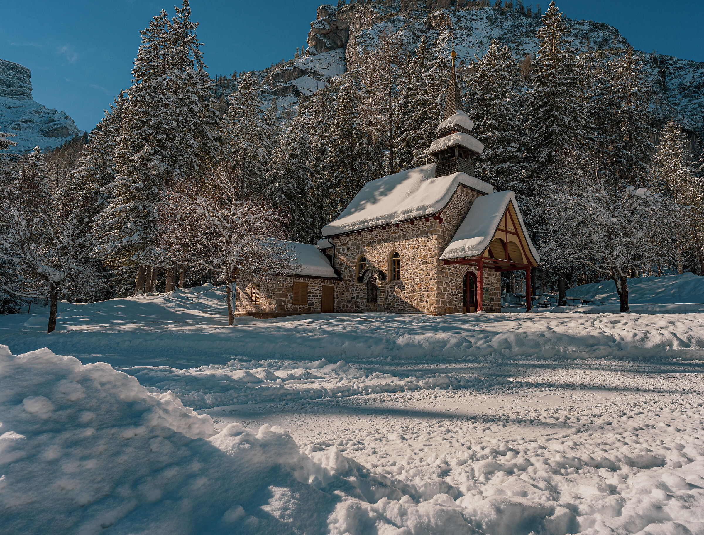 There was a little house in.... Braies