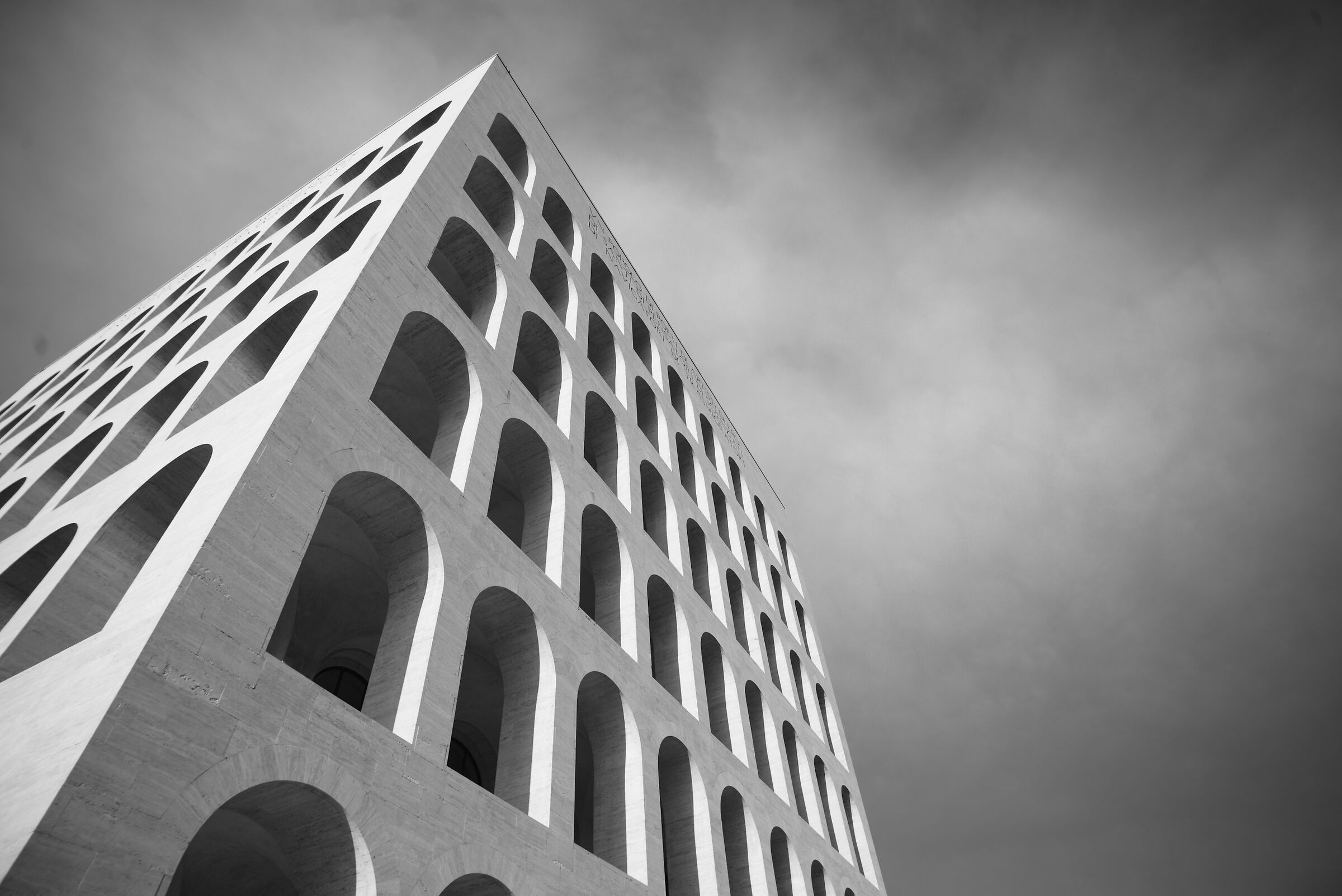 Falling lines and peoples