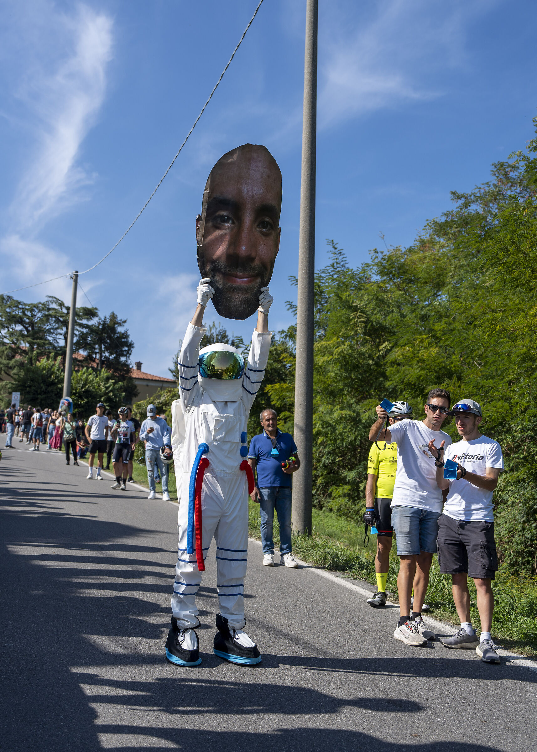 The astronaut of the fan club "Tizza Marco" Coppa Agostoni