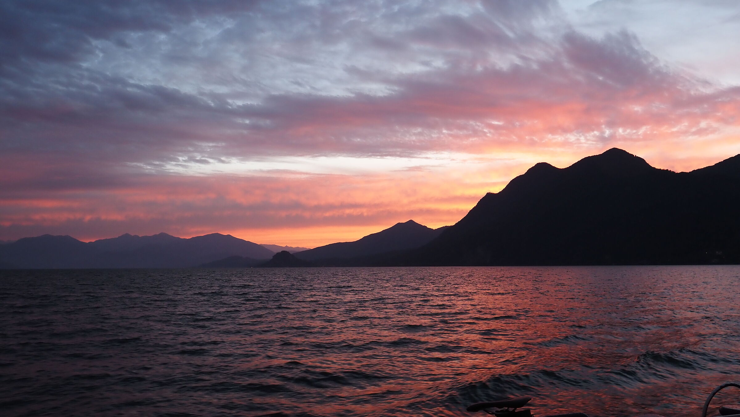 Lago Maggiore-  Alba --