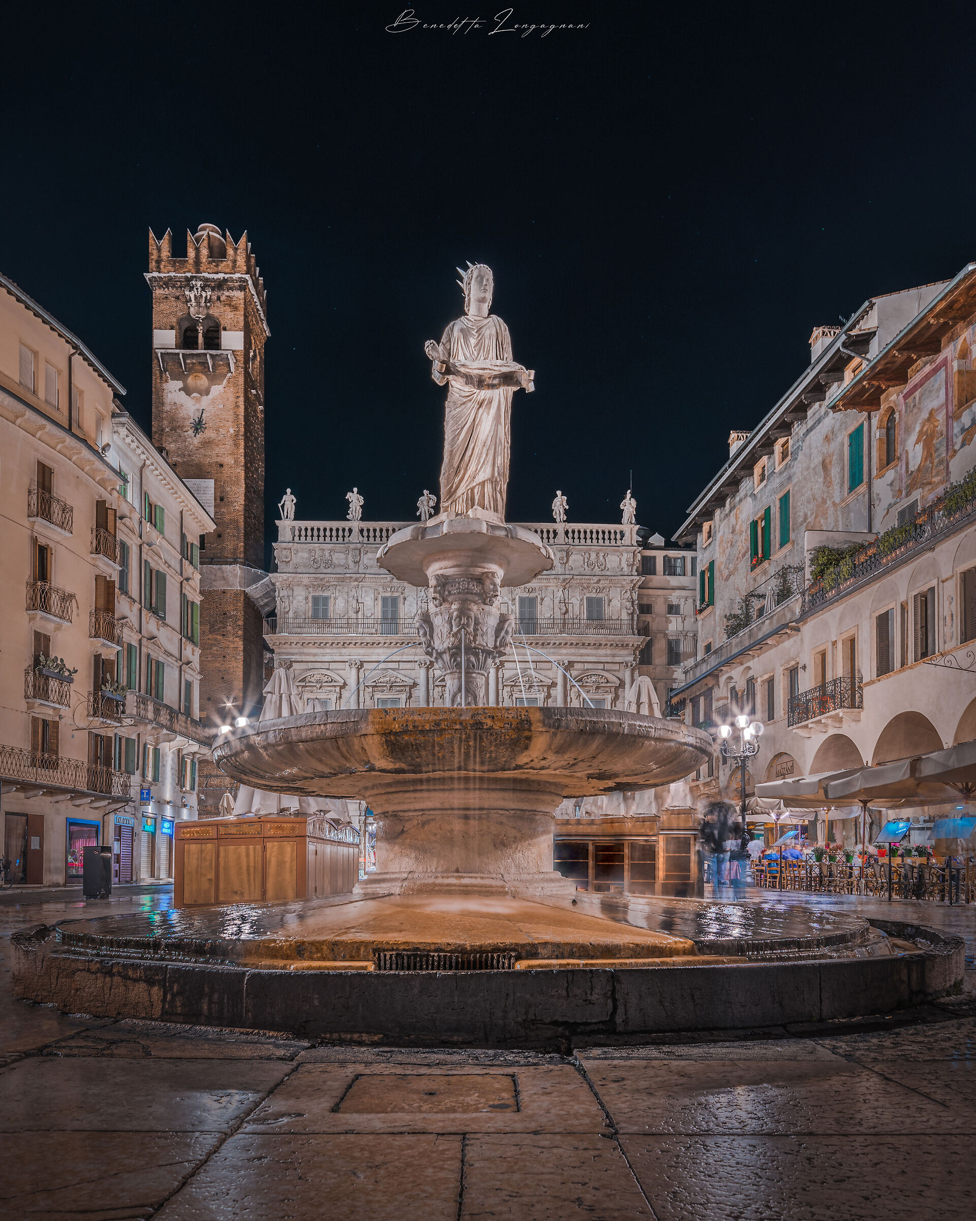 Piazza Erbe, Verona