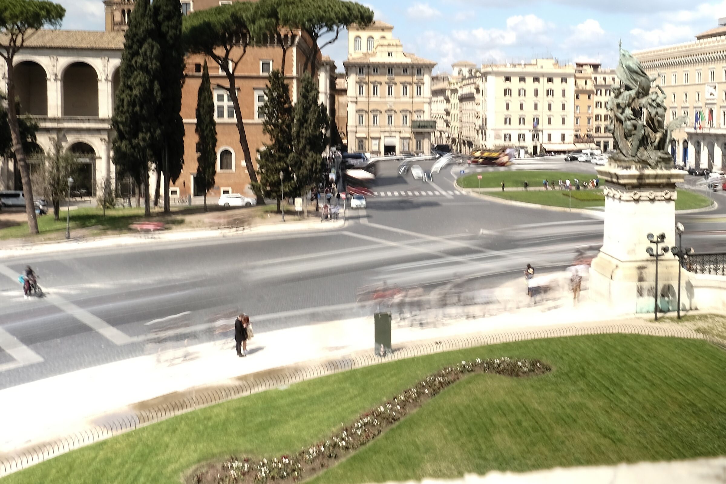 In amore ci si ferma nel caos CUT