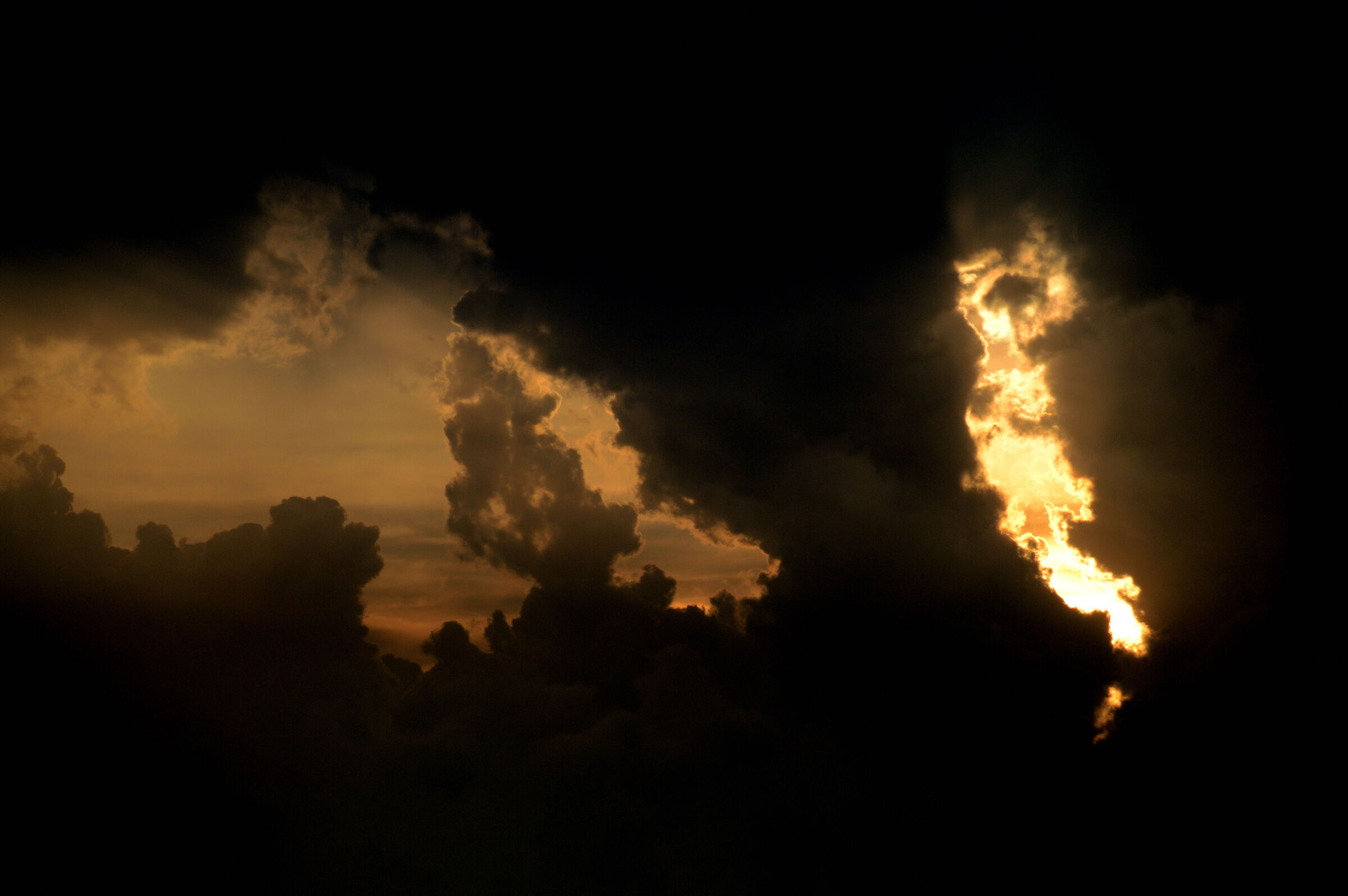 "Dante" sky at sunset