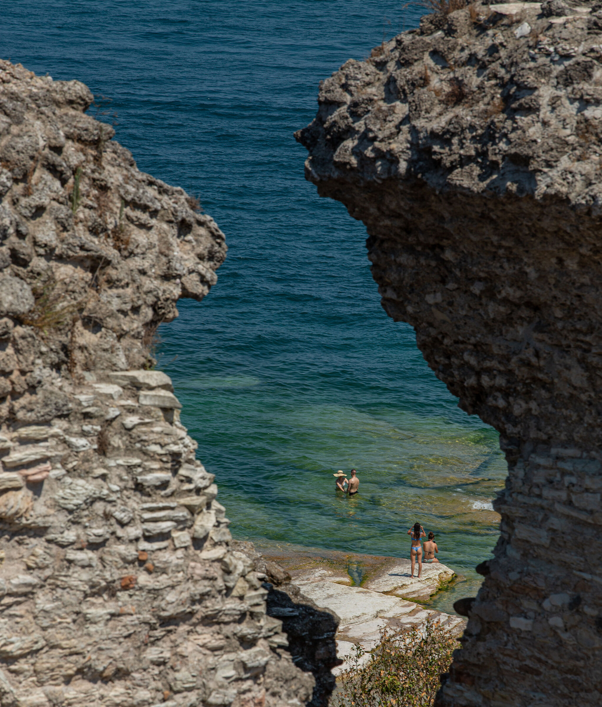 Grotte di Catullo, scorcio sul Garda.