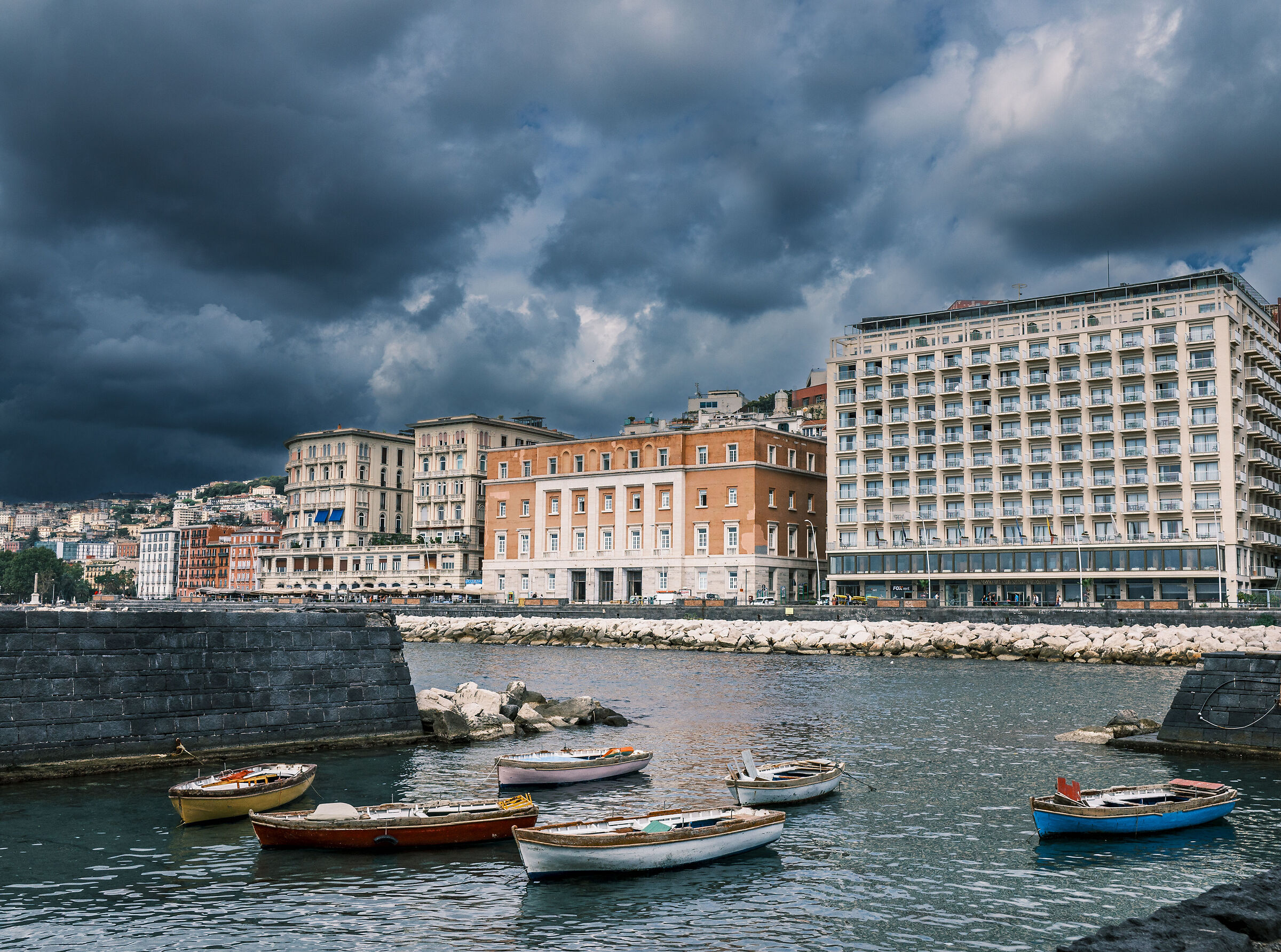 Bad weather, the boats rest...
