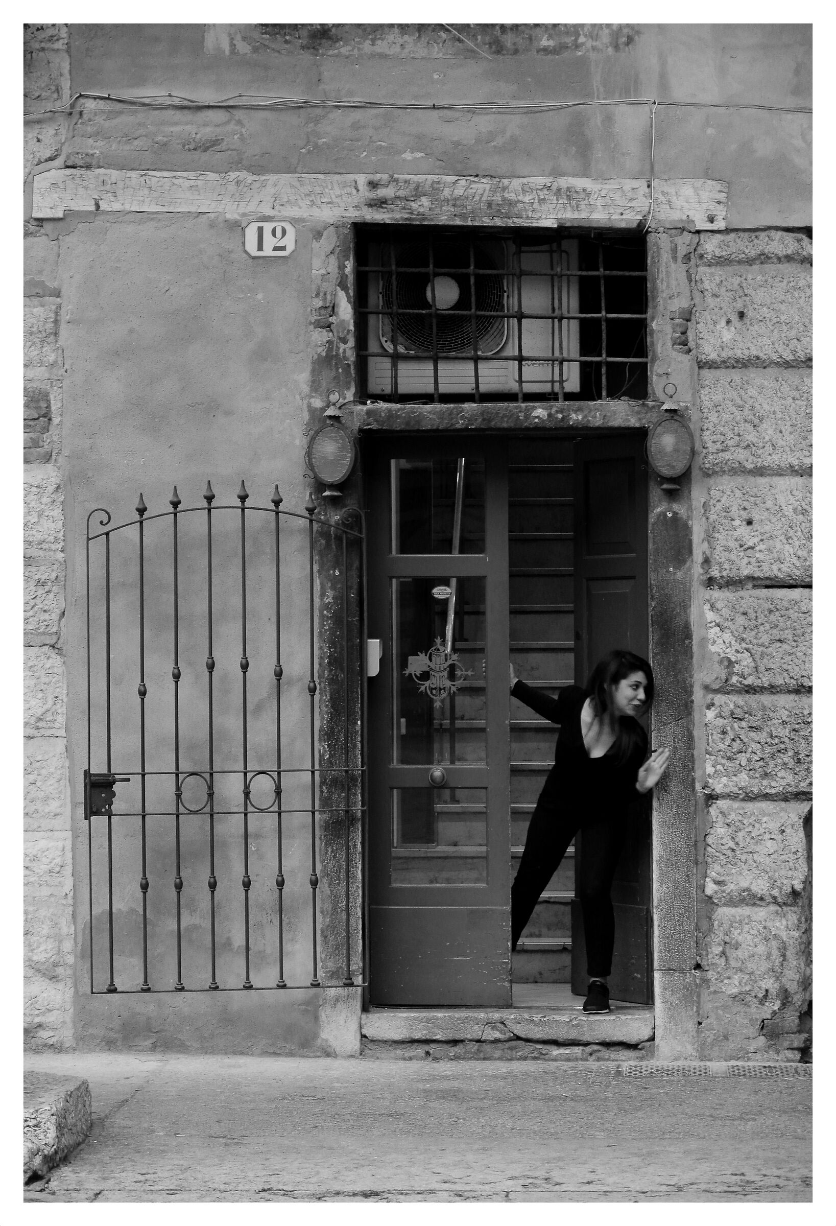 Who is looking for me?