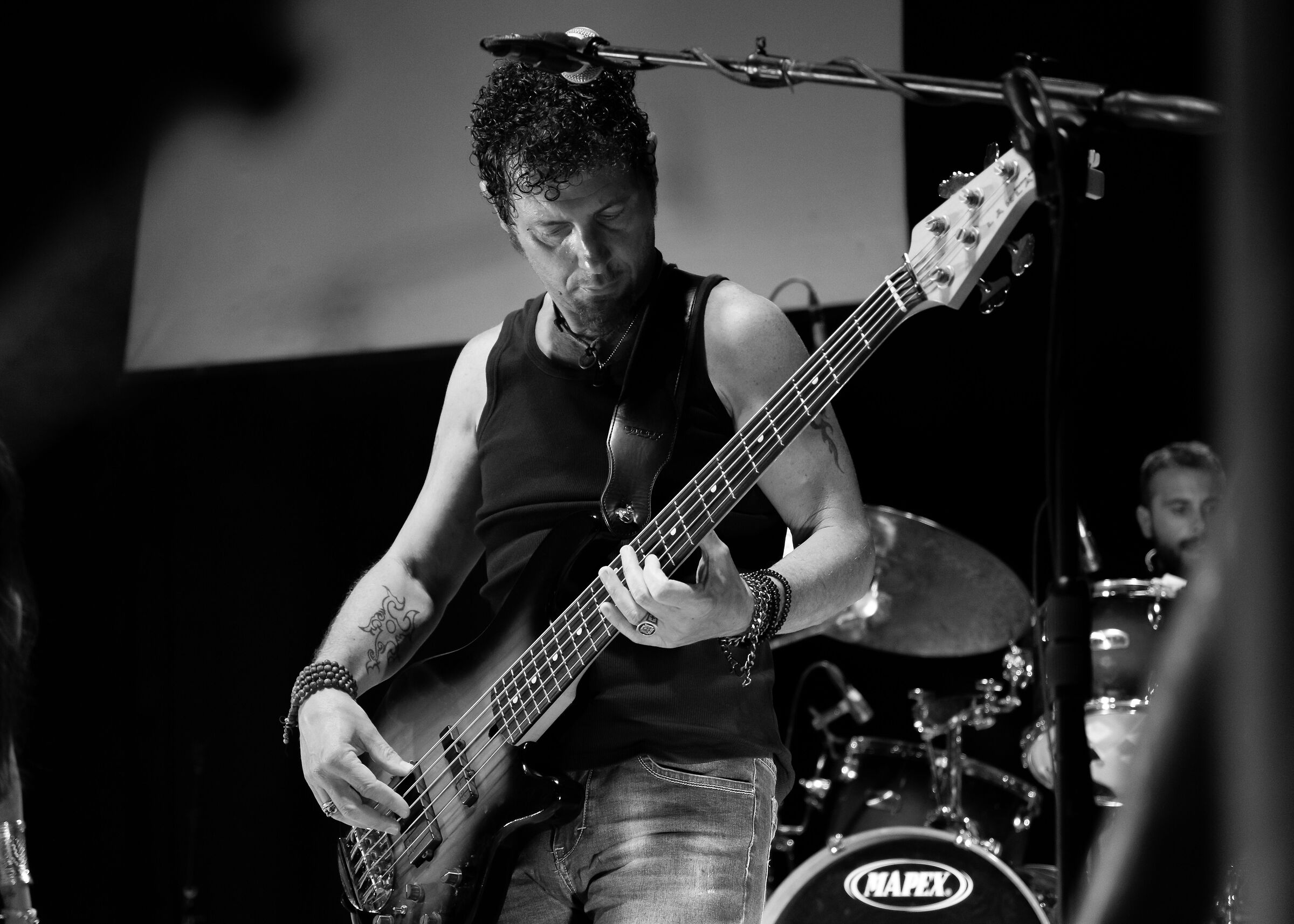 Bass player - Paolo Vallesi
