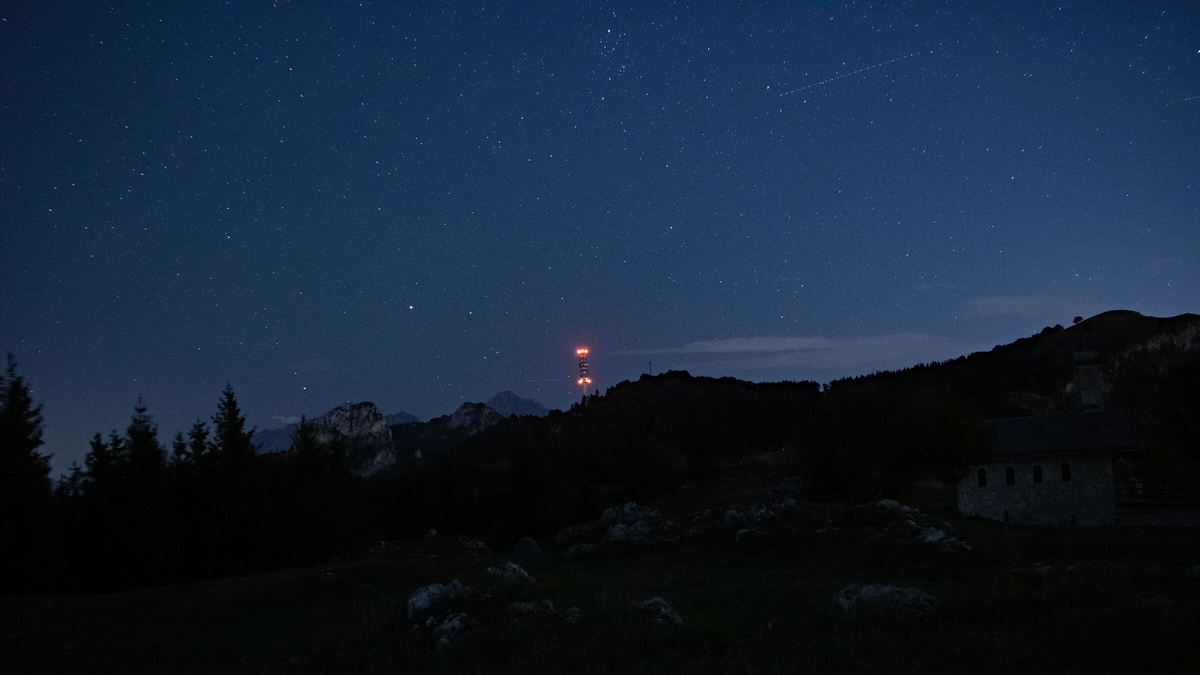 Try night sky - Church of the Alpini al Cornizzol