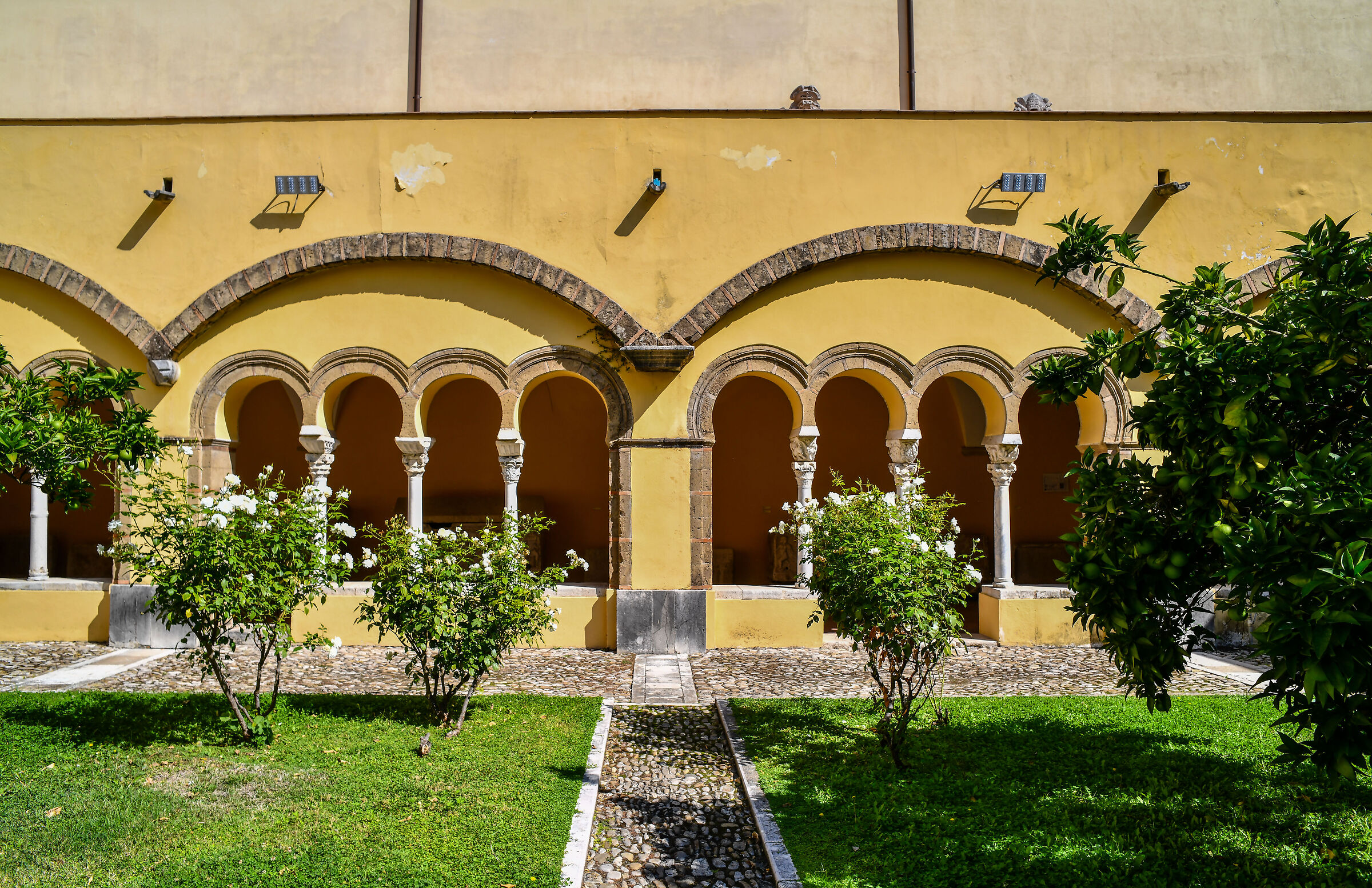 Benevento-Chiostro di S.Sofia