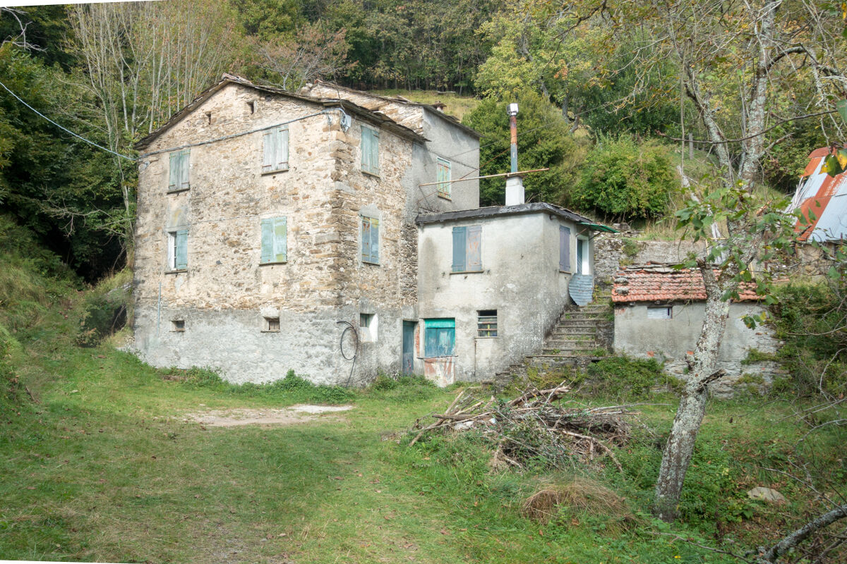 Scorticata, exclave di Barbagelata (Lorsica), Val Trebb