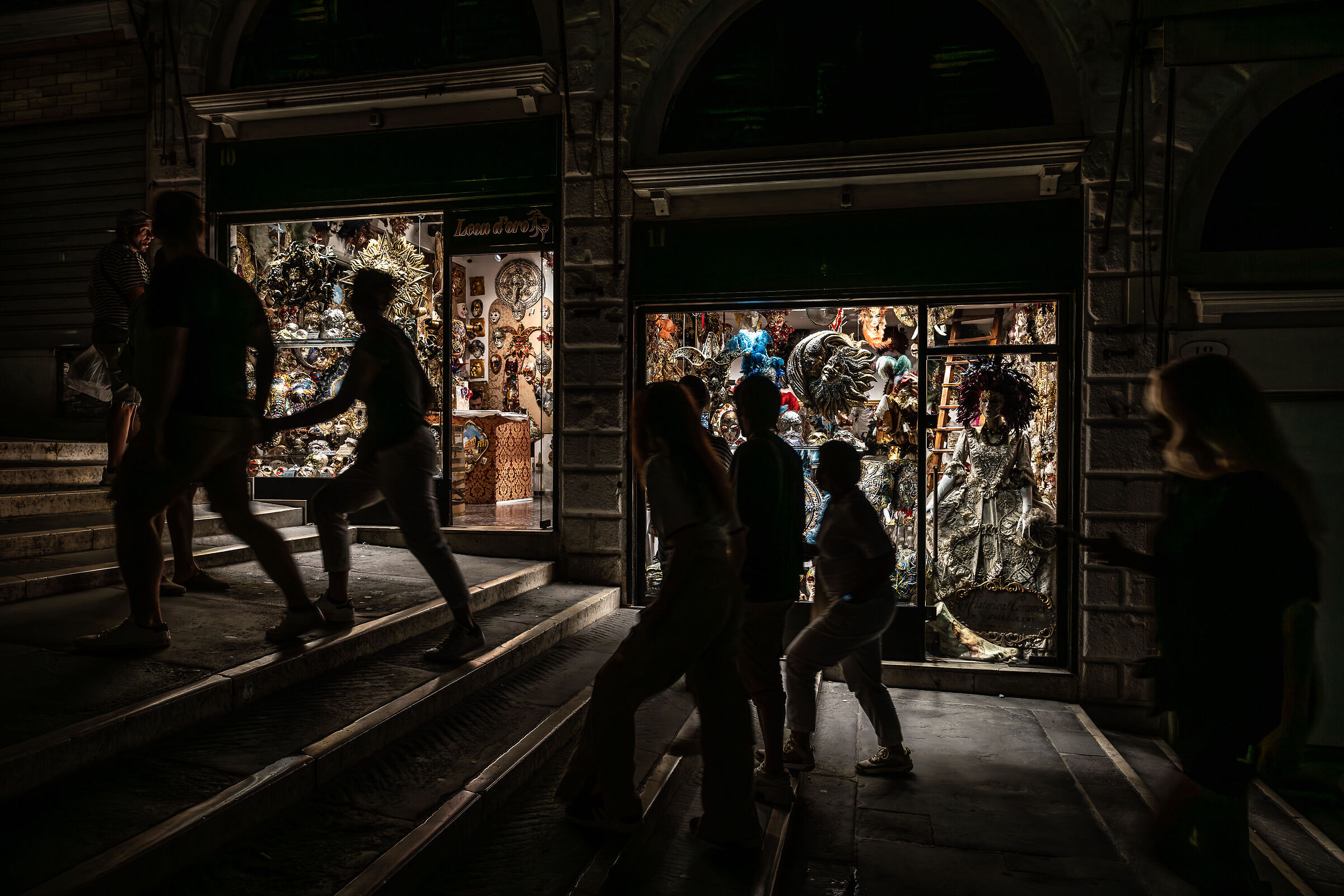 La sera sui gradini di Rialto