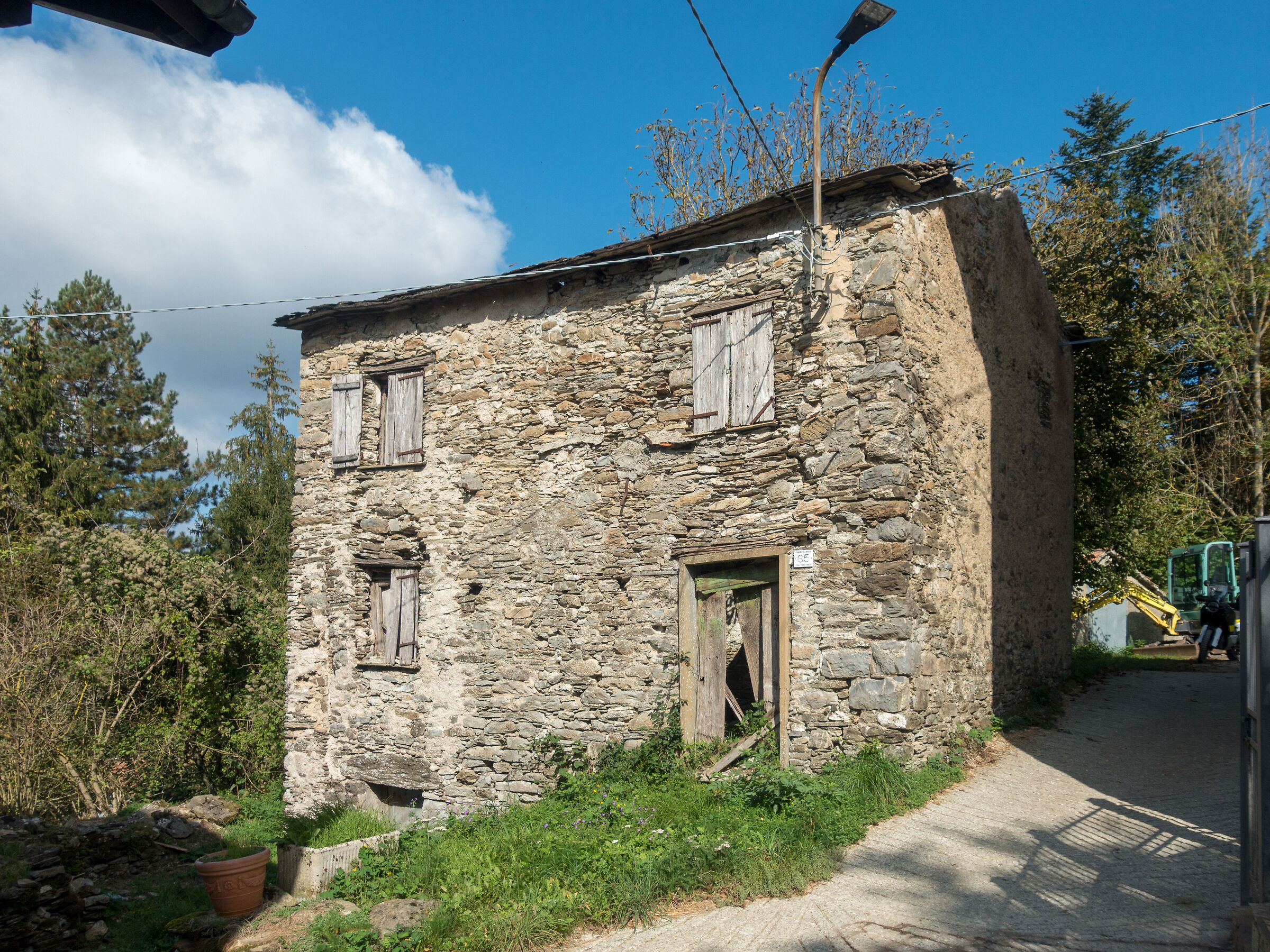 Pian della Chiesa, Val Trebbia (exclave of Lorsica)