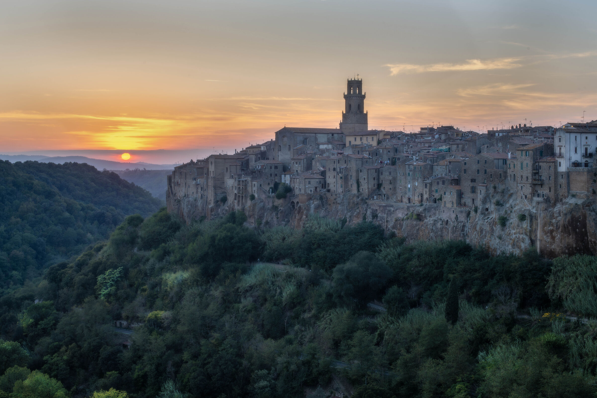 Pitigliano al tramonto