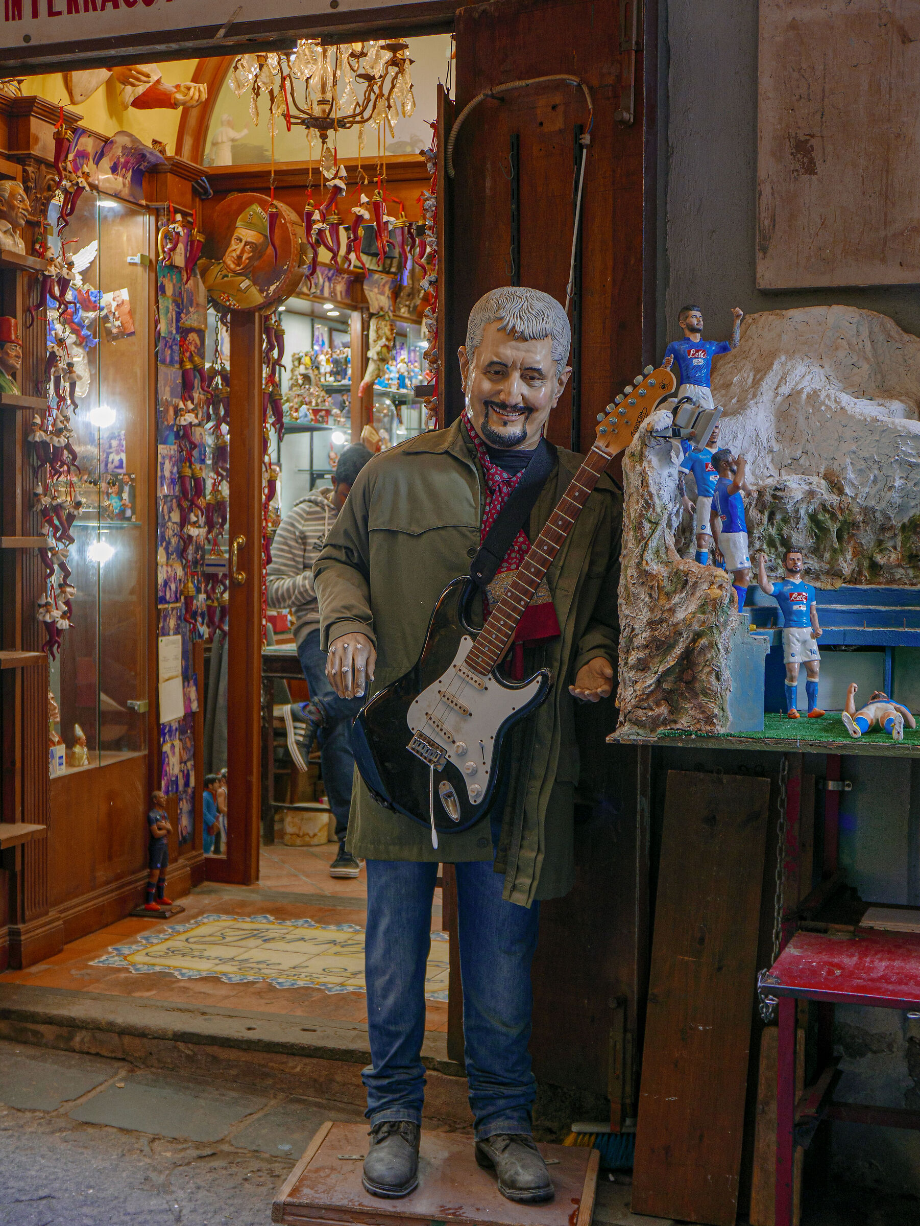 Napoli  S.Gregorio Armeno- Il Pino nazionale