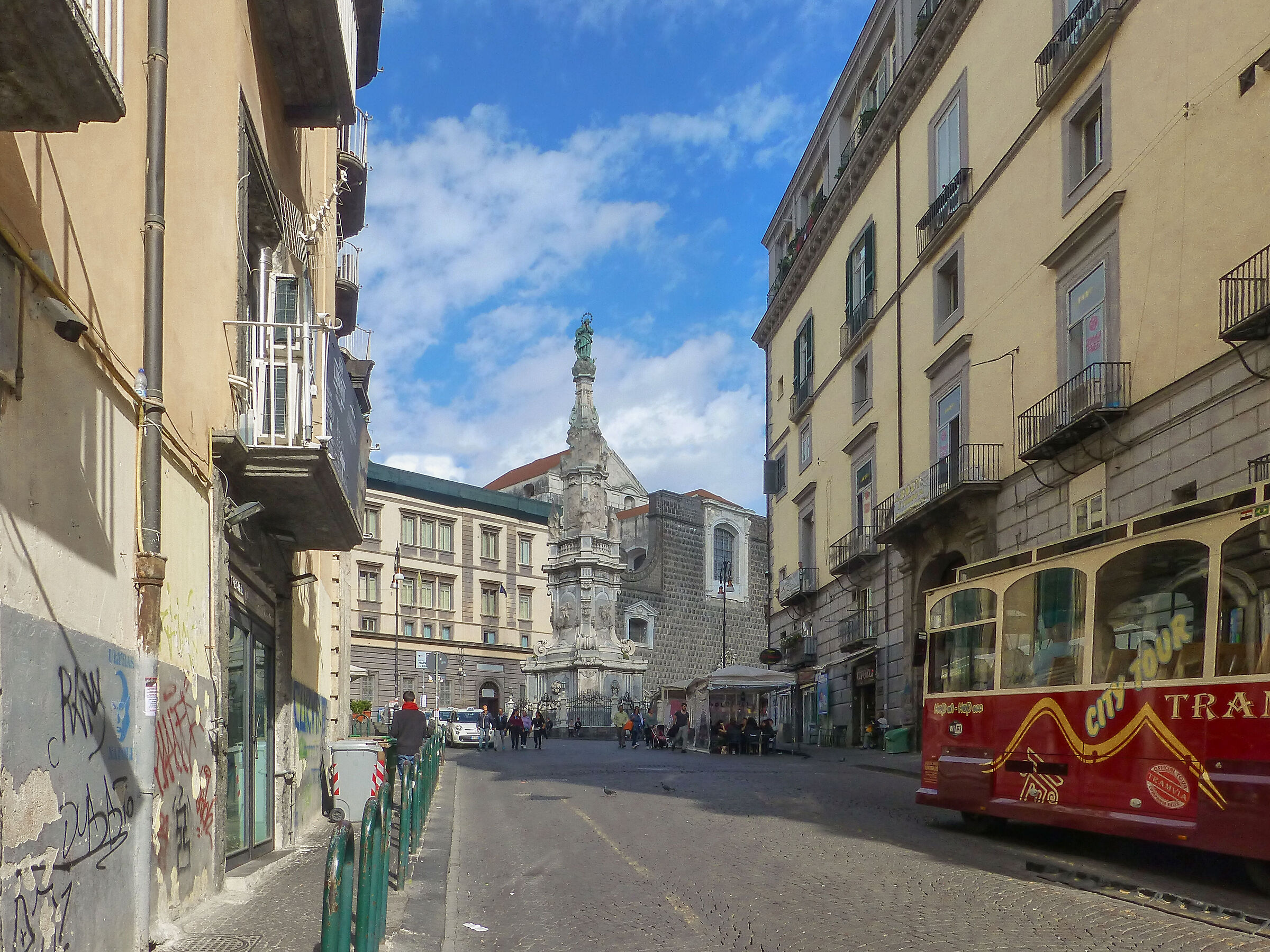 Piazza del Gesù Napoli  Fotocamera v-lux 40