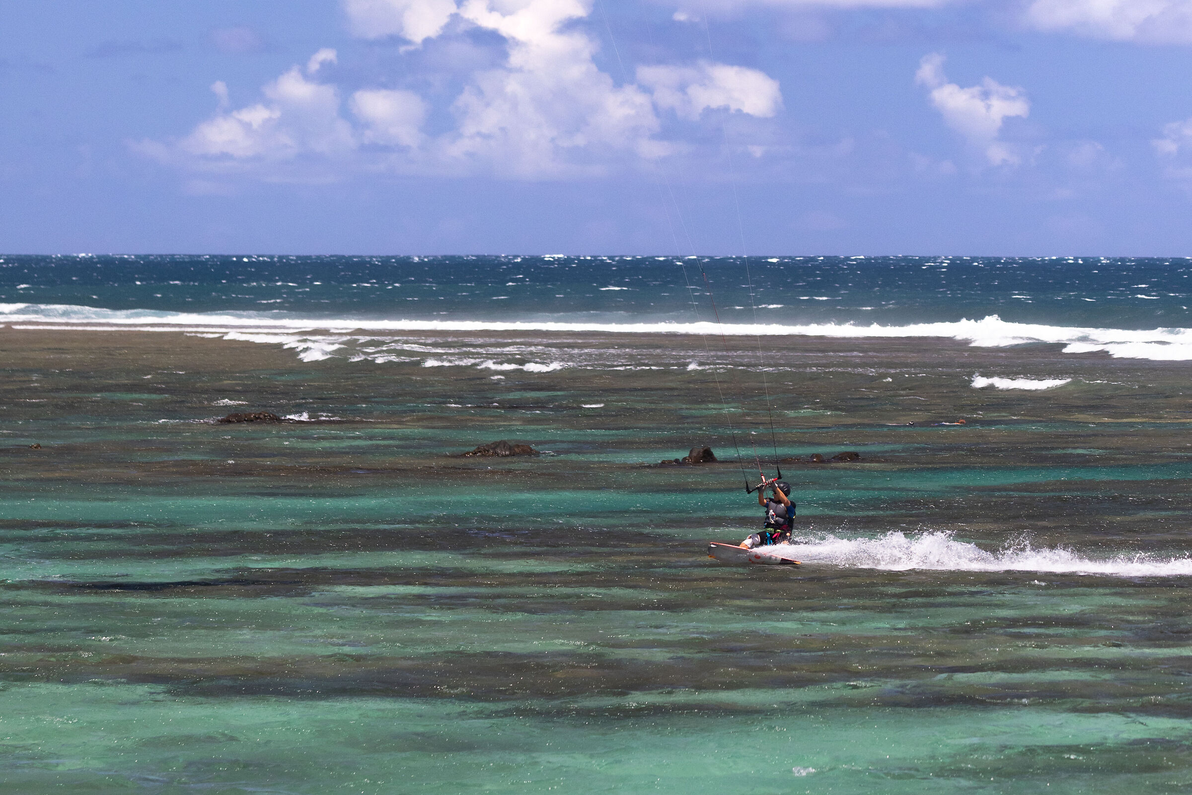 Kitesurfing in Paradise