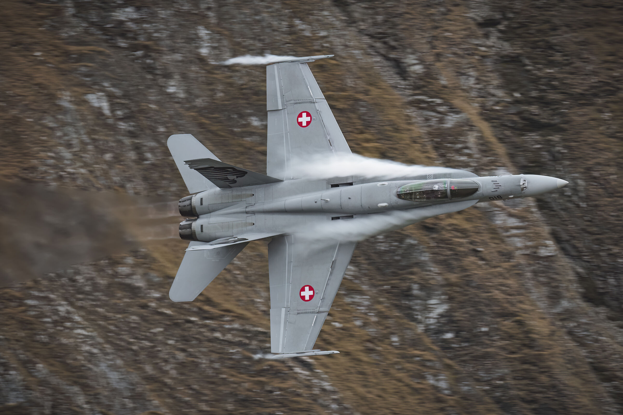 f-18 on display Axalp '23