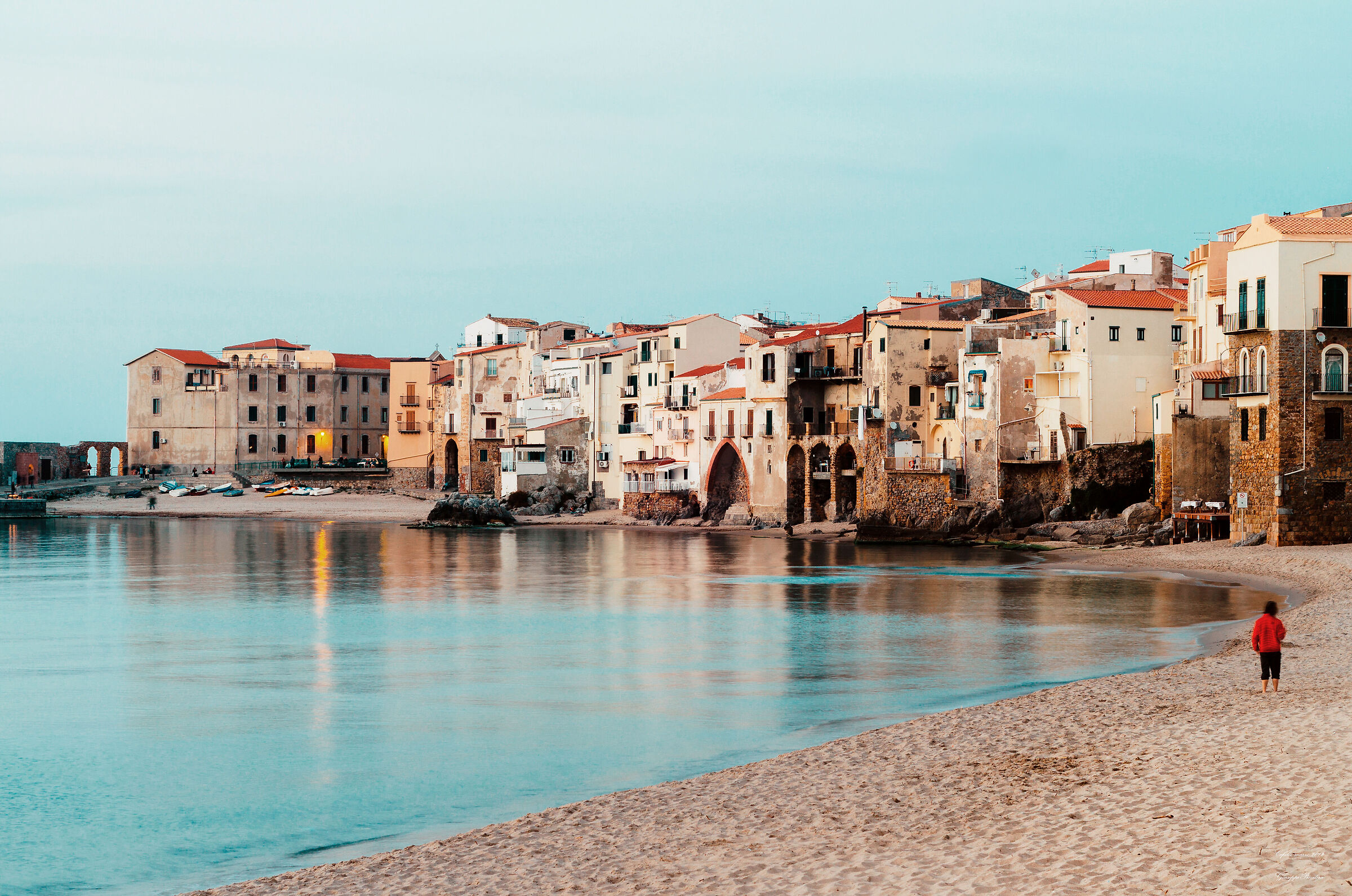 Viandante sulla riva