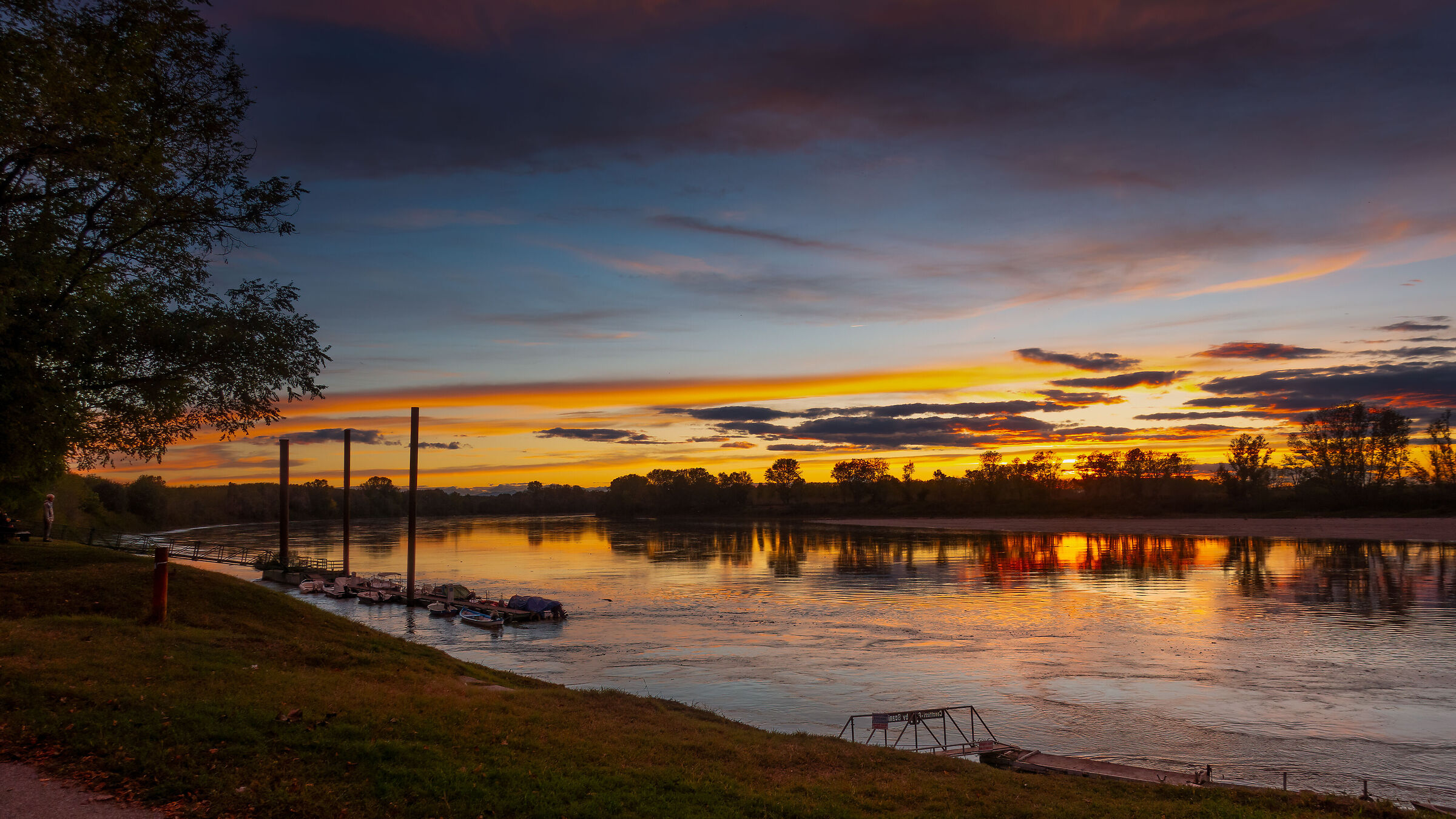 Tramonto sul Po a Guastalla (re)