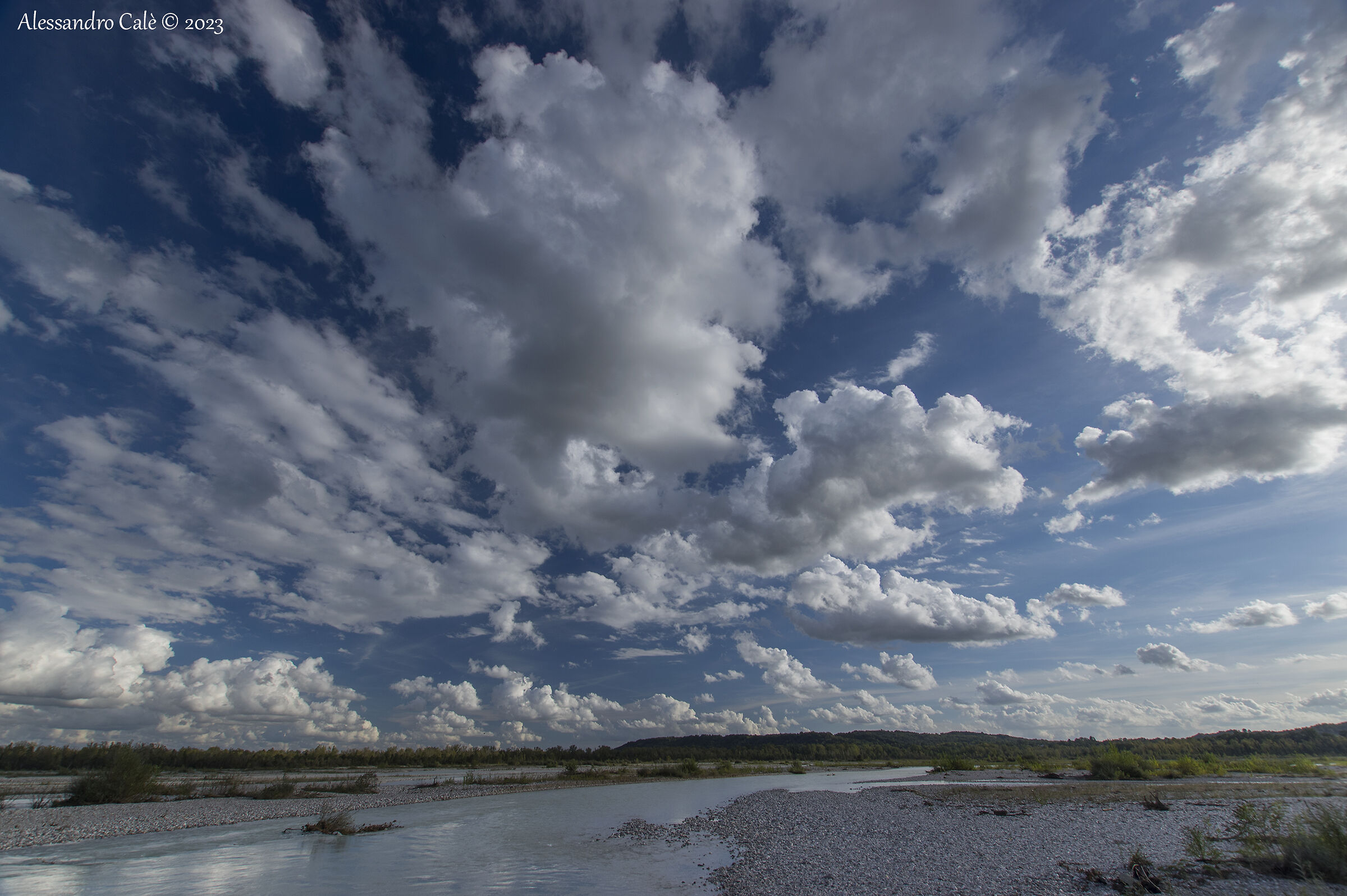 A sea of clouds on the Tagliamento 2091