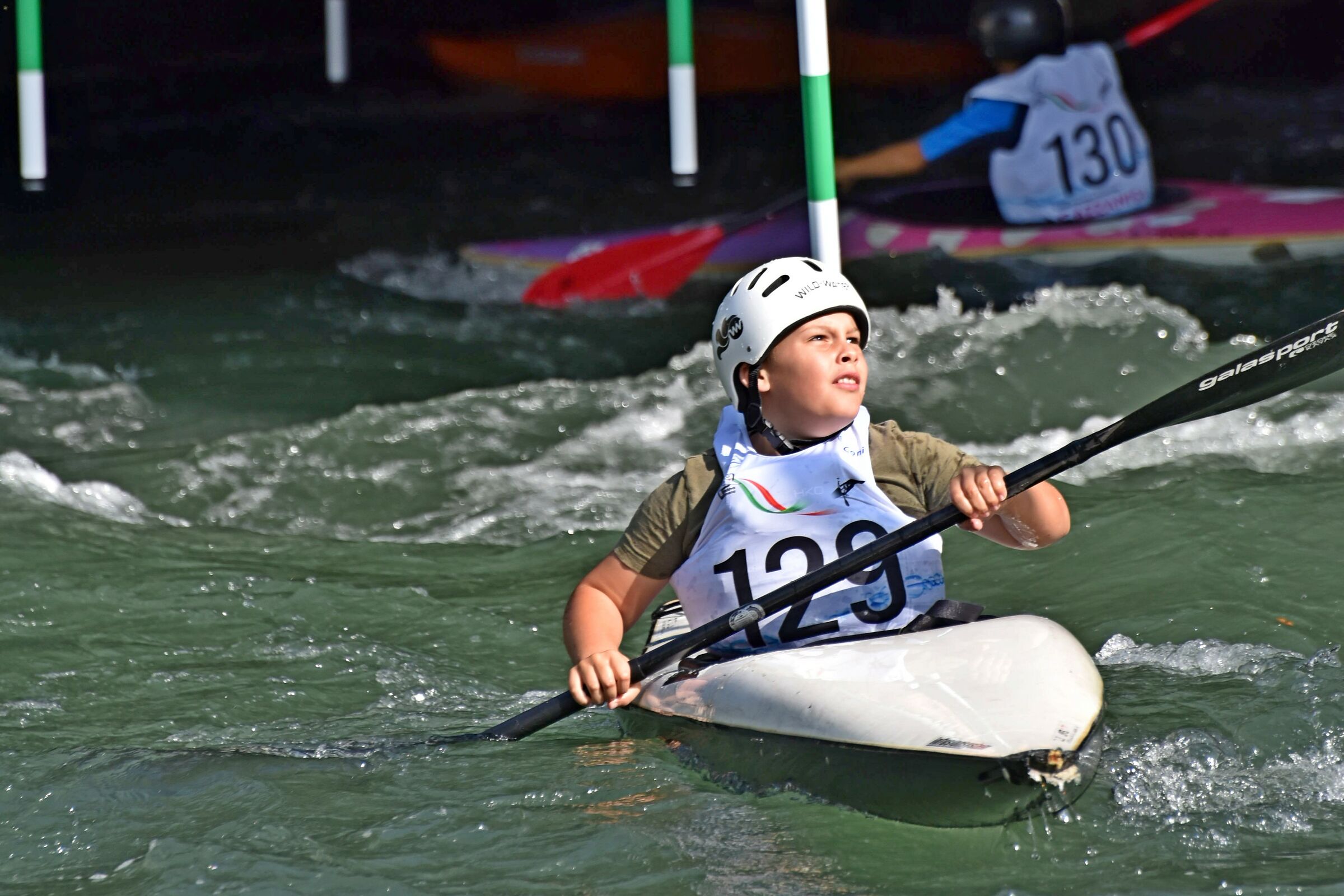 Kayak Slalom 4