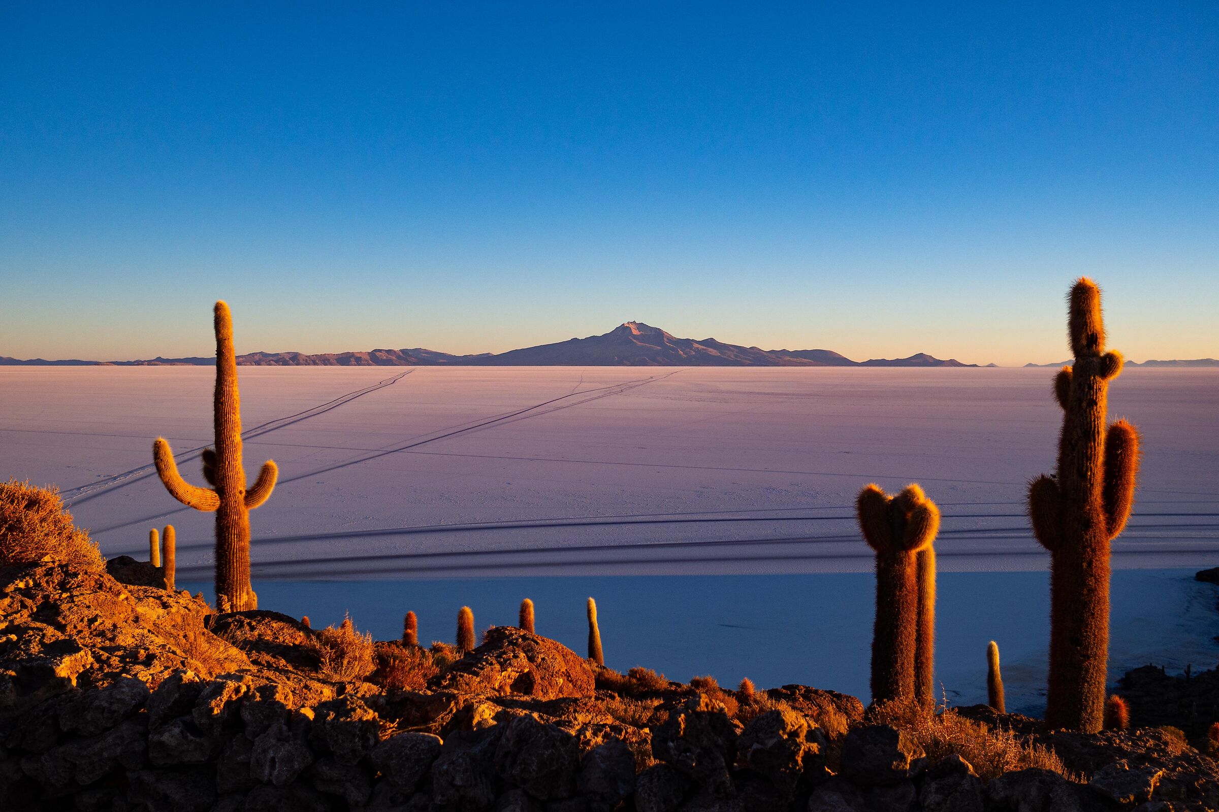 Alba al Salar de Uyuni