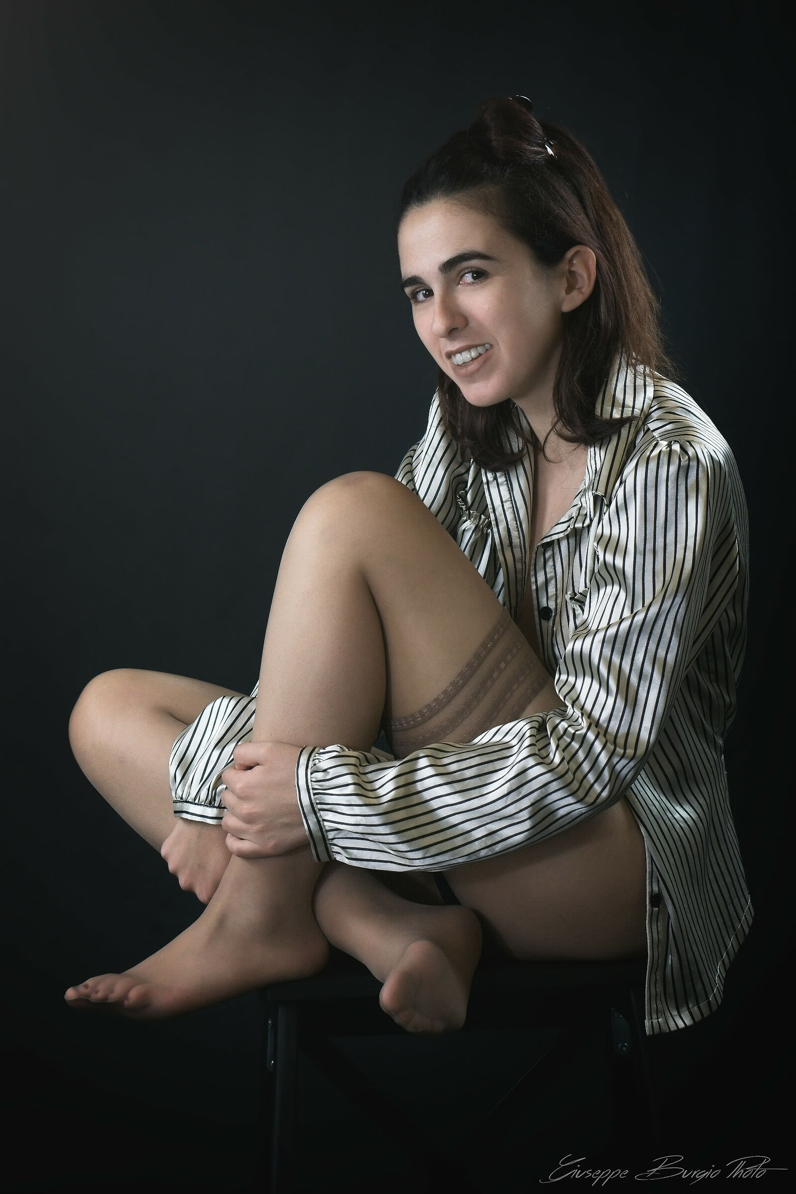 Studio smile (color)