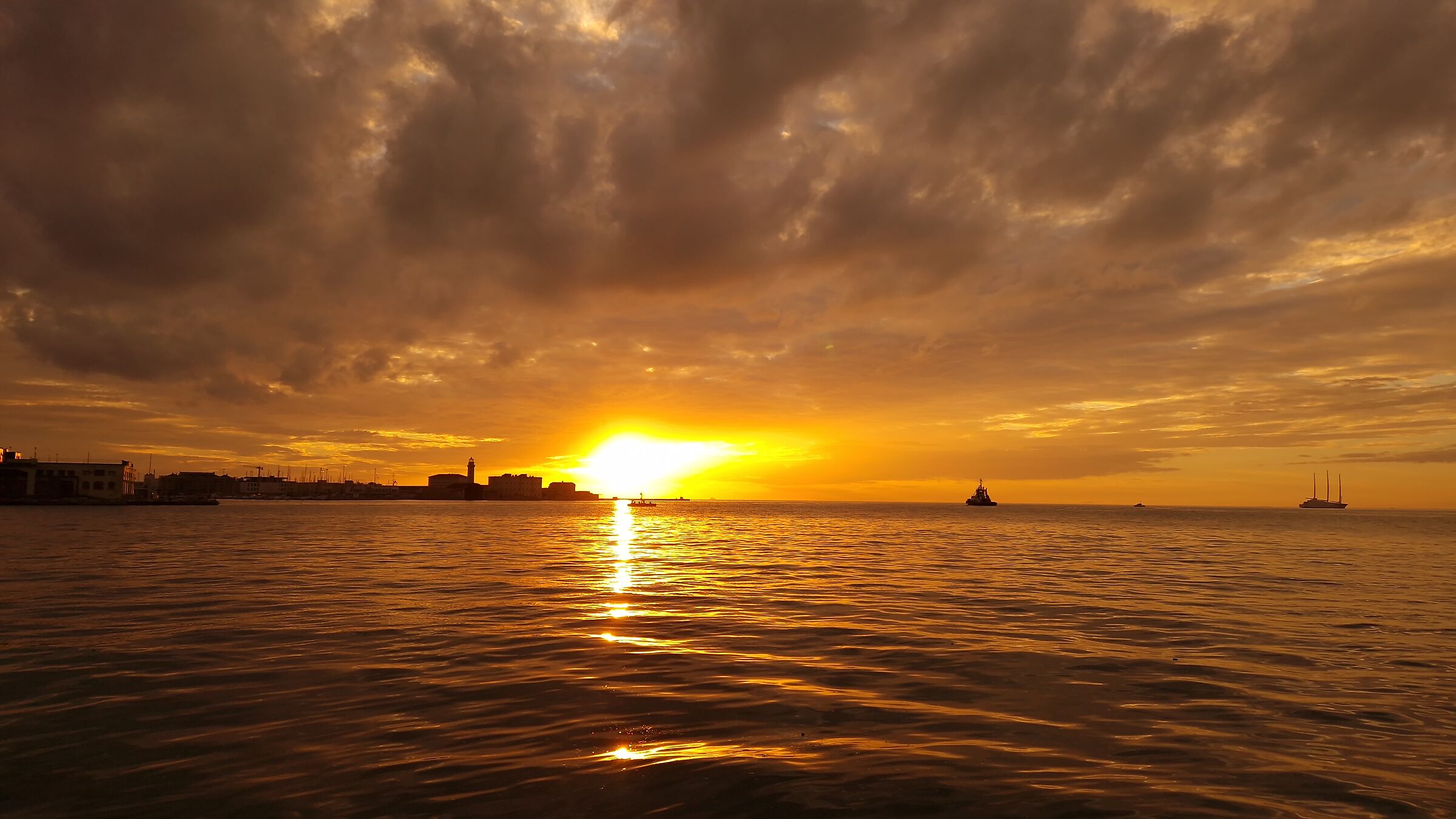 Tramonto triestino