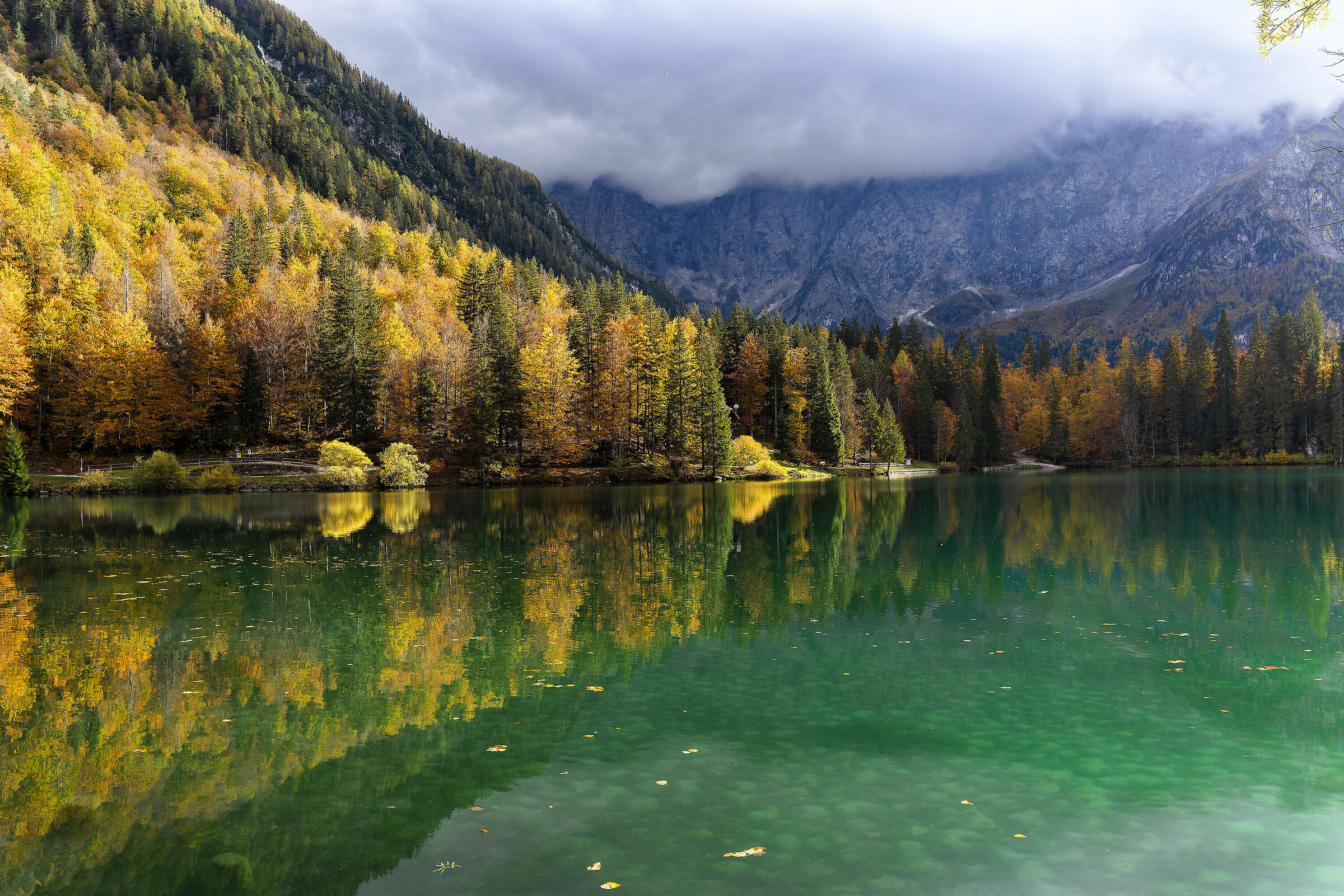 Flashes of sunshine at Lake Fusine