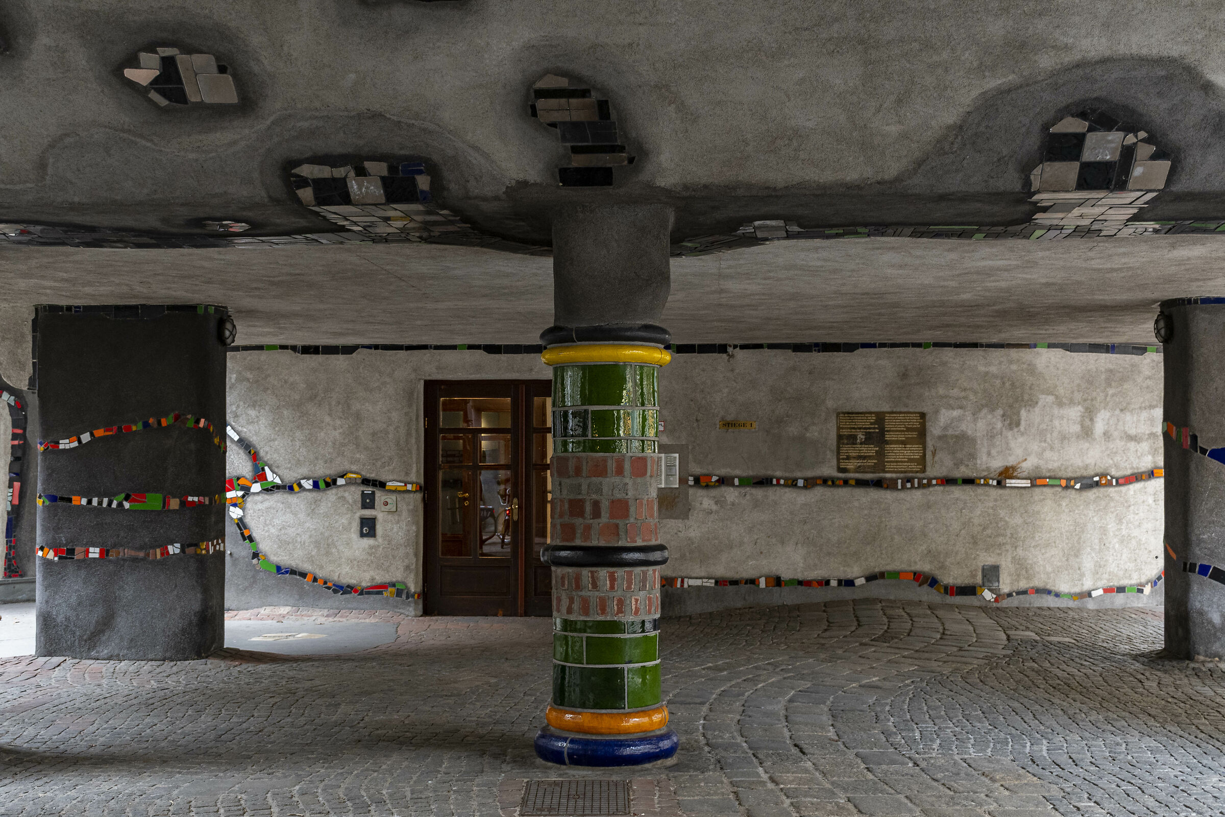 Hunterwasser Village n.1 Vienna