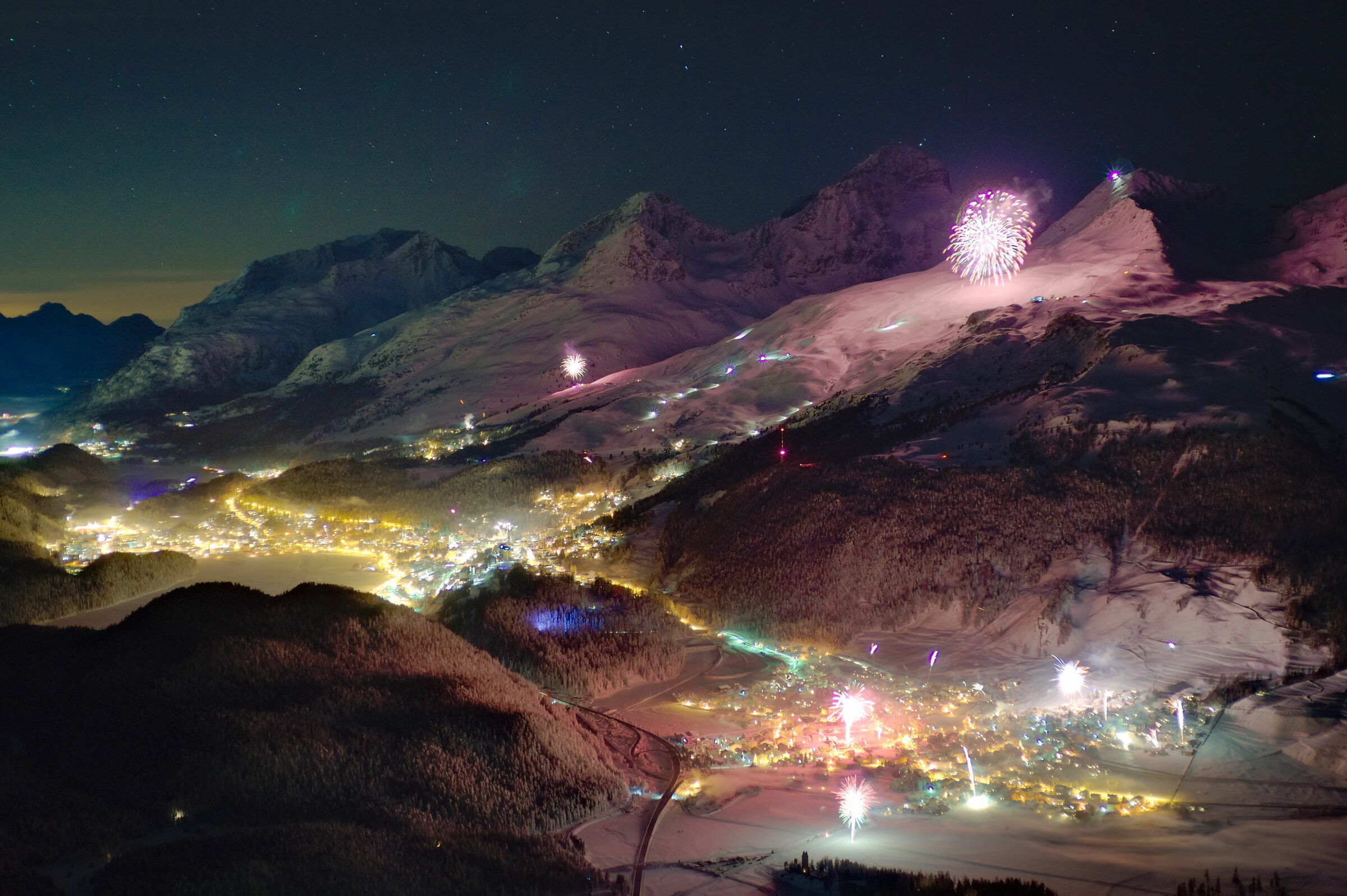 New Year's Eve 2014 lights up the valley!