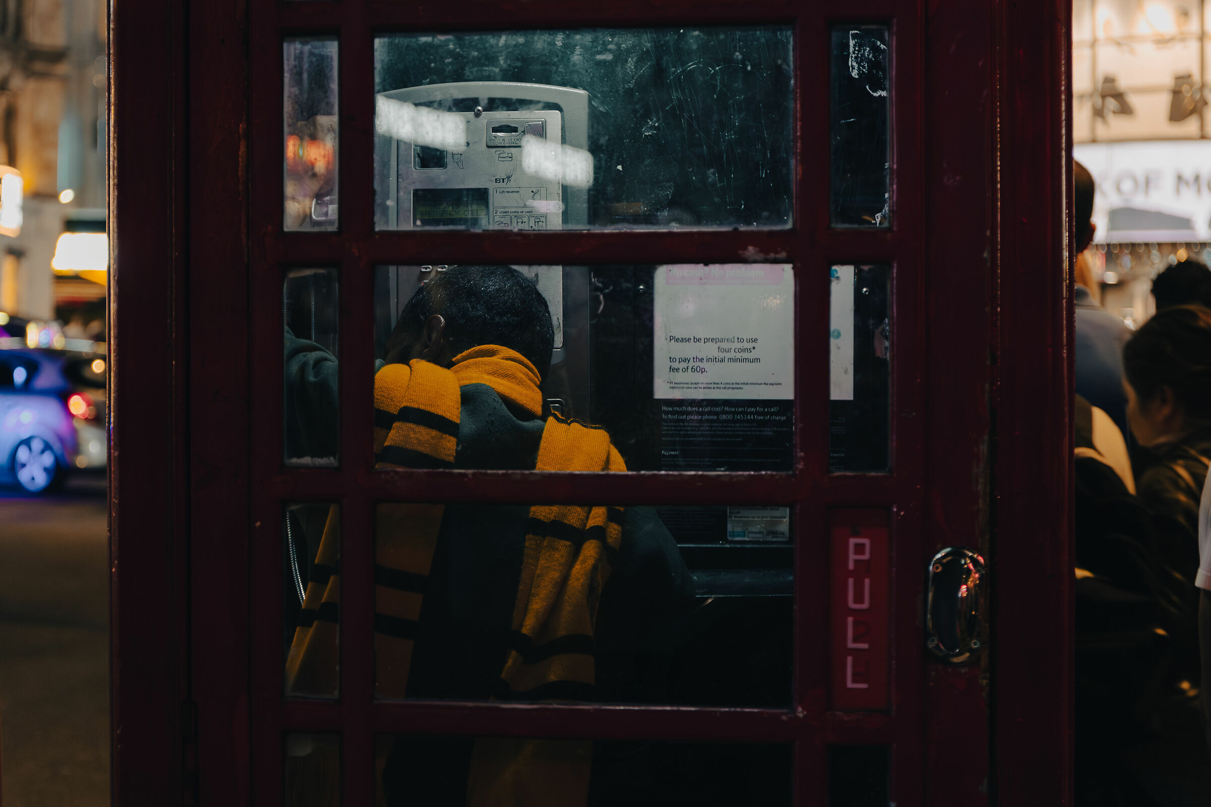 al telefono