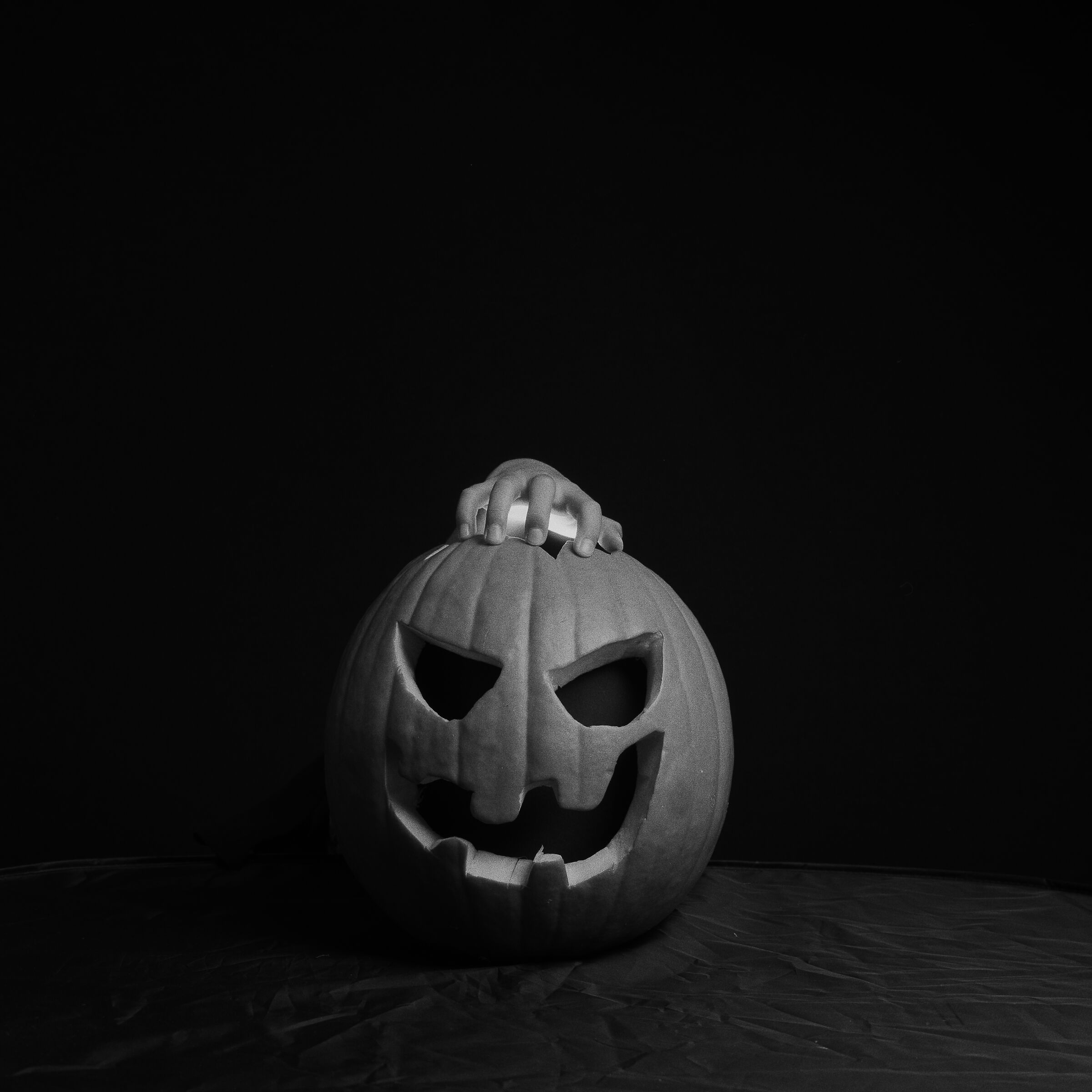 rolleiflex 3.5f, kentmere 400, mano