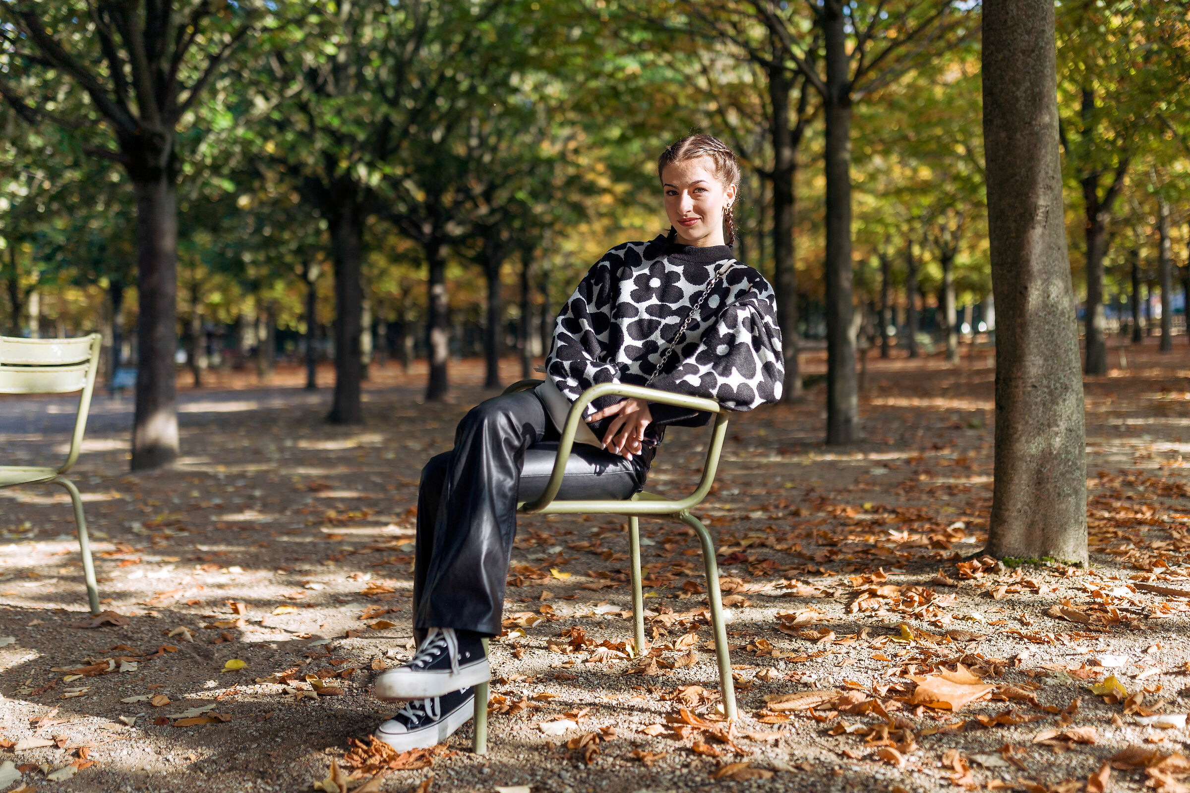 Laura, Luxembourg Gardens - Paris