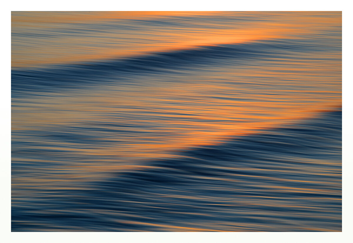 Brushstrokes of the sea