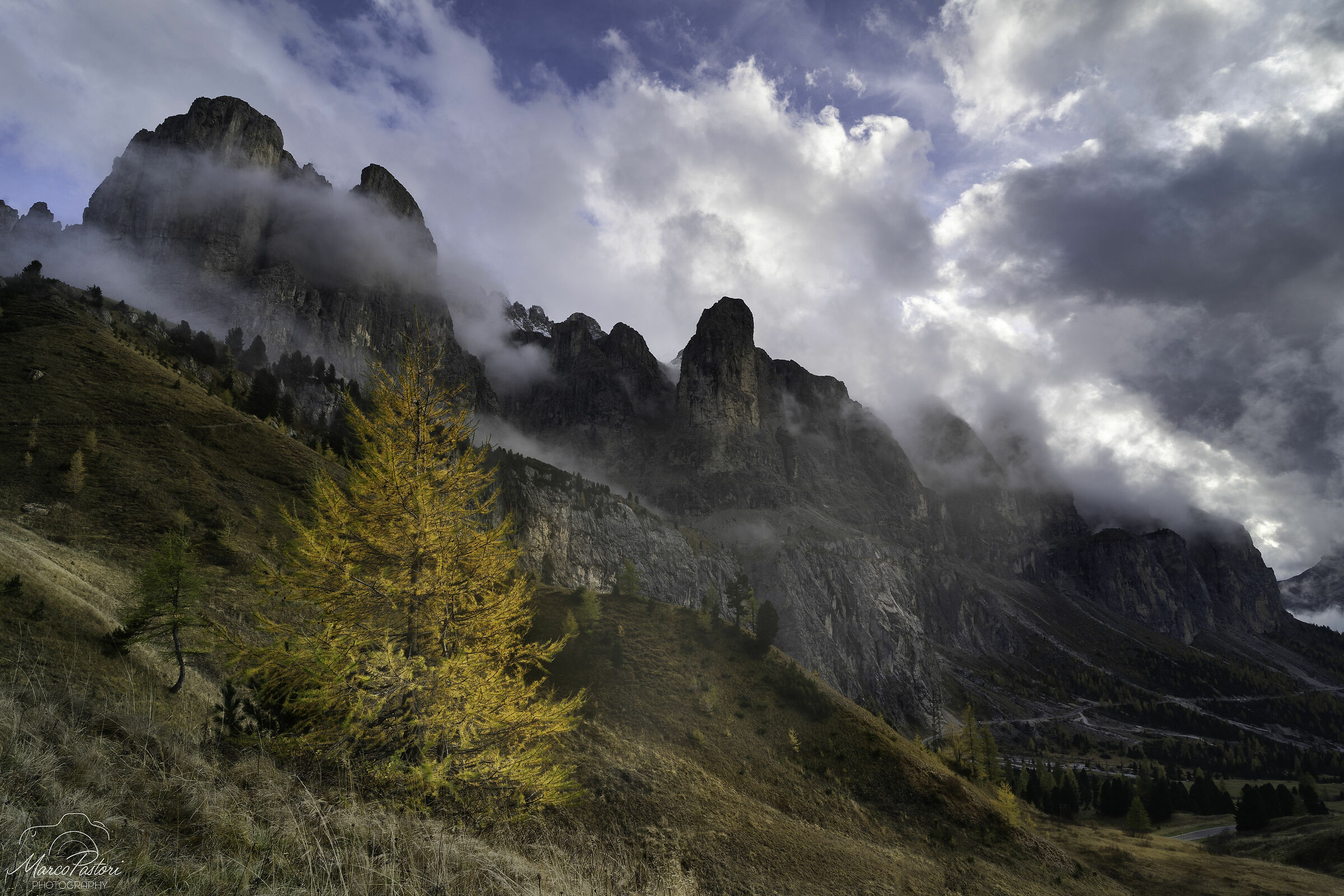 Autumn at Passo Gardena